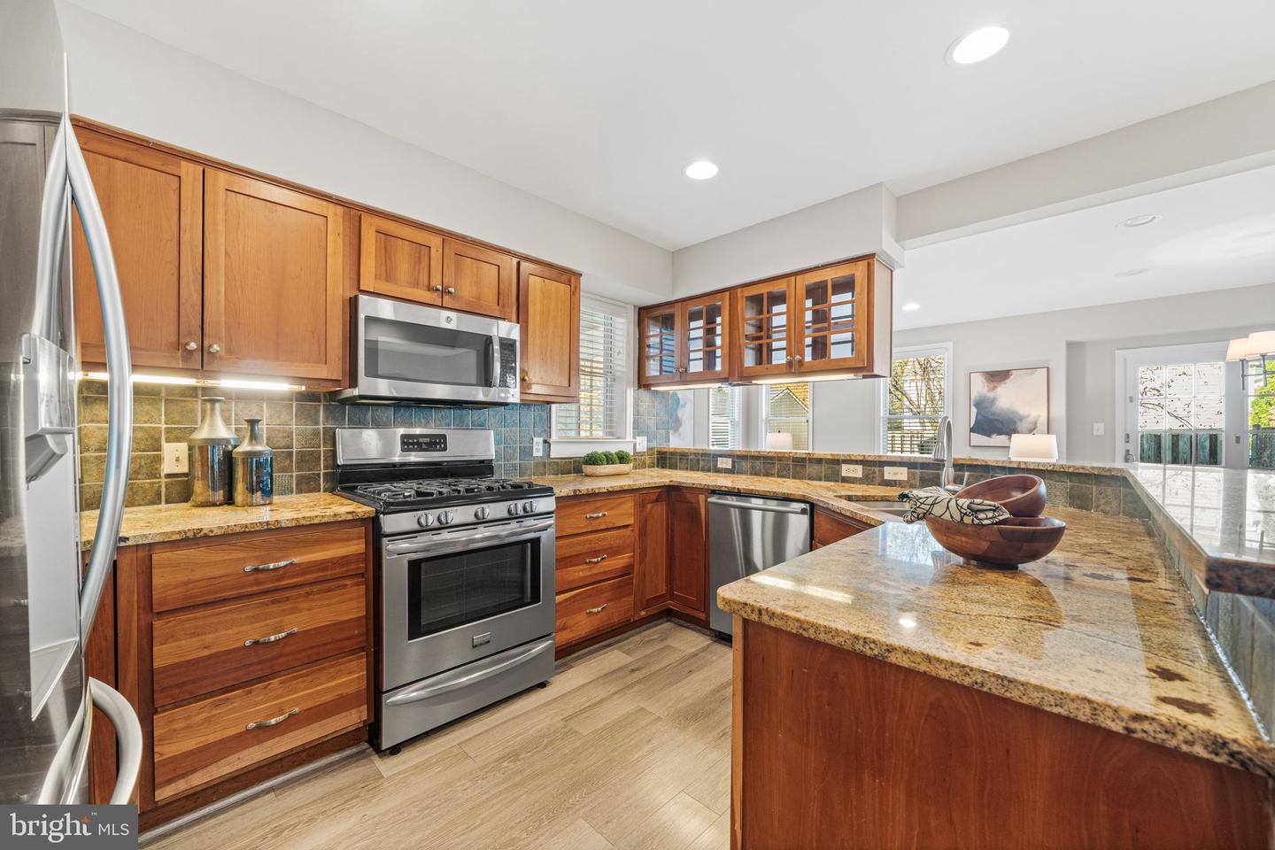 4613 8TH RD S, ARLINGTON, Virginia 22204, 5 Bedrooms Bedrooms, ,3 BathroomsBathrooms,Residential,For sale,4613 8TH RD S,VAAR2065584 MLS # VAAR2065584 4613 8TH RD S, ARLINGTON, Virginia 22204, 5 Bedrooms Bedrooms, ,3 BathroomsBathrooms,Residential,For sale,4613 8TH RD S,VAAR2065584 MLS # VAAR2065584