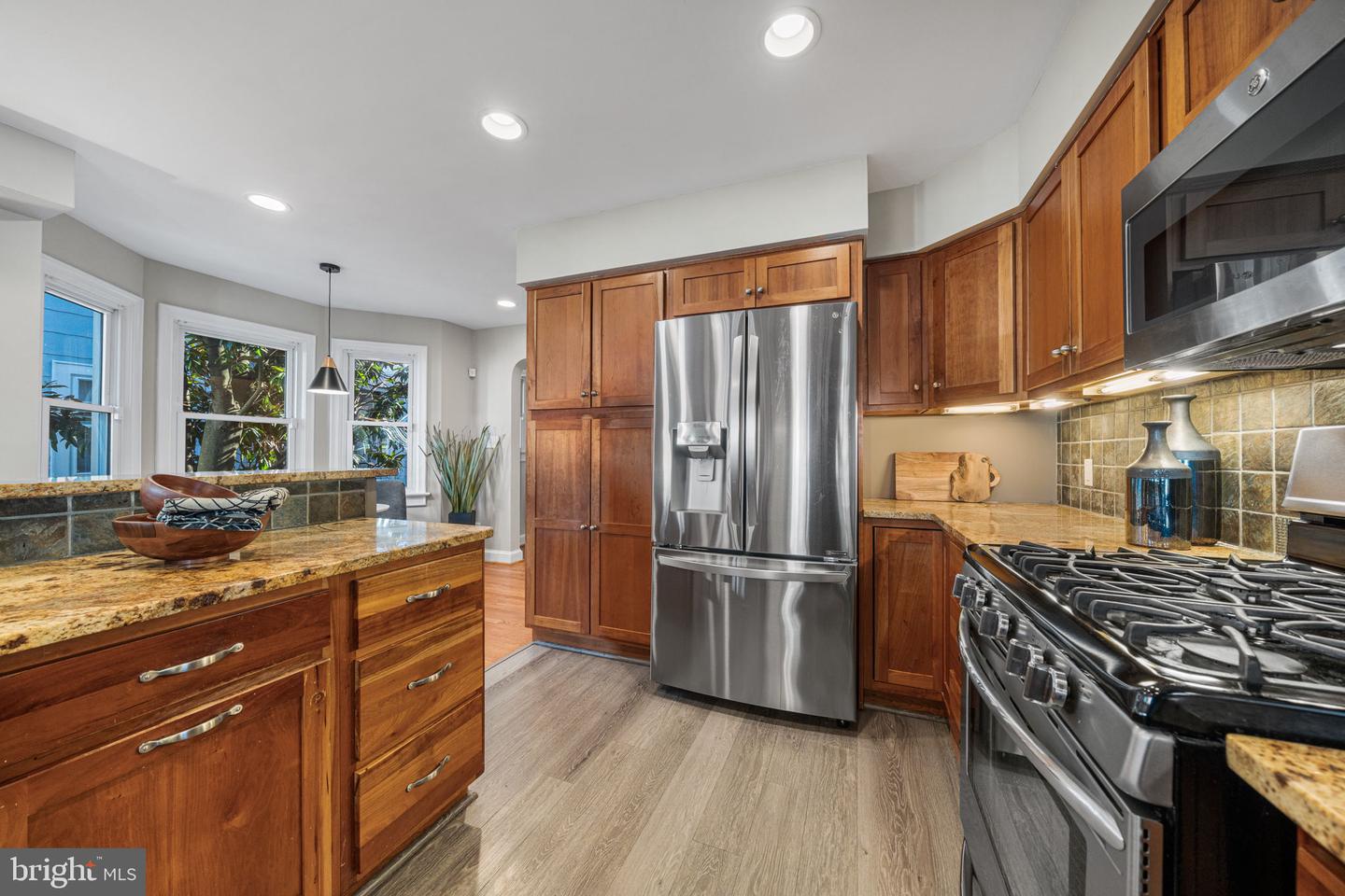 4613 8TH RD S, ARLINGTON, Virginia 22204, 5 Bedrooms Bedrooms, ,3 BathroomsBathrooms,Residential,For sale,4613 8TH RD S,VAAR2065584 MLS # VAAR2065584 4613 8TH RD S, ARLINGTON, Virginia 22204, 5 Bedrooms Bedrooms, ,3 BathroomsBathrooms,Residential,For sale,4613 8TH RD S,VAAR2065584 MLS # VAAR2065584