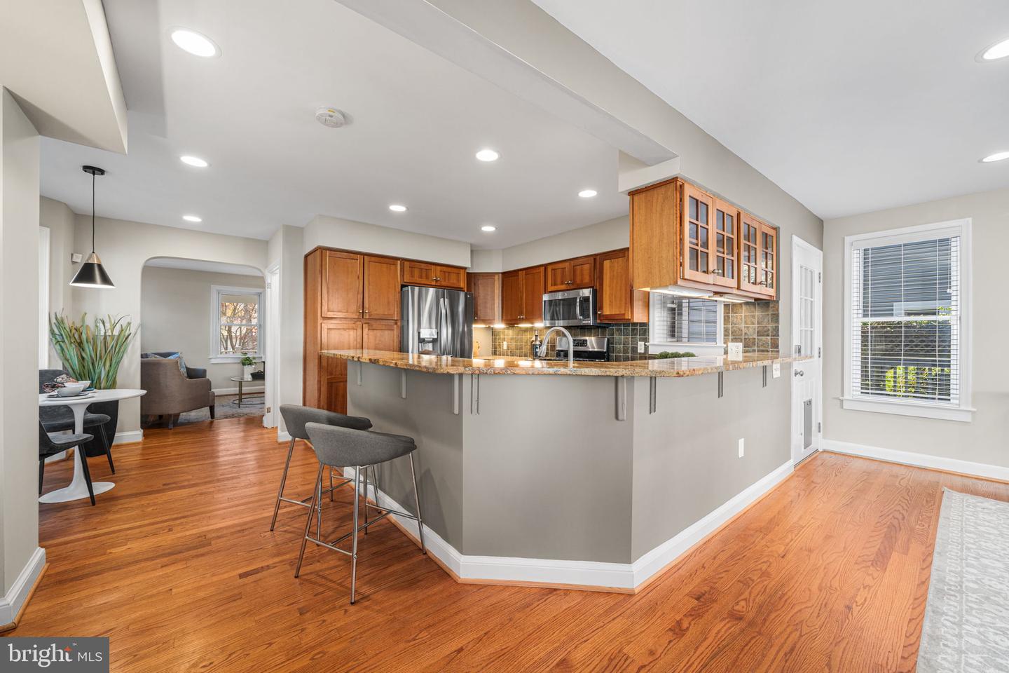 4613 8TH RD S, ARLINGTON, Virginia 22204, 5 Bedrooms Bedrooms, ,3 BathroomsBathrooms,Residential,For sale,4613 8TH RD S,VAAR2065584 MLS # VAAR2065584 4613 8TH RD S, ARLINGTON, Virginia 22204, 5 Bedrooms Bedrooms, ,3 BathroomsBathrooms,Residential,For sale,4613 8TH RD S,VAAR2065584 MLS # VAAR2065584