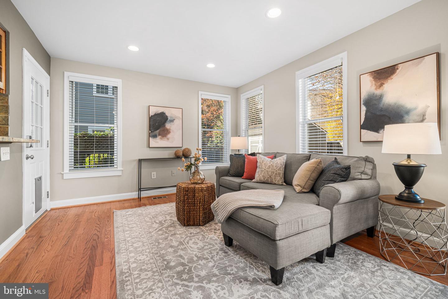 4613 8TH RD S, ARLINGTON, Virginia 22204, 5 Bedrooms Bedrooms, ,3 BathroomsBathrooms,Residential,For sale,4613 8TH RD S,VAAR2065584 MLS # VAAR2065584 4613 8TH RD S, ARLINGTON, Virginia 22204, 5 Bedrooms Bedrooms, ,3 BathroomsBathrooms,Residential,For sale,4613 8TH RD S,VAAR2065584 MLS # VAAR2065584