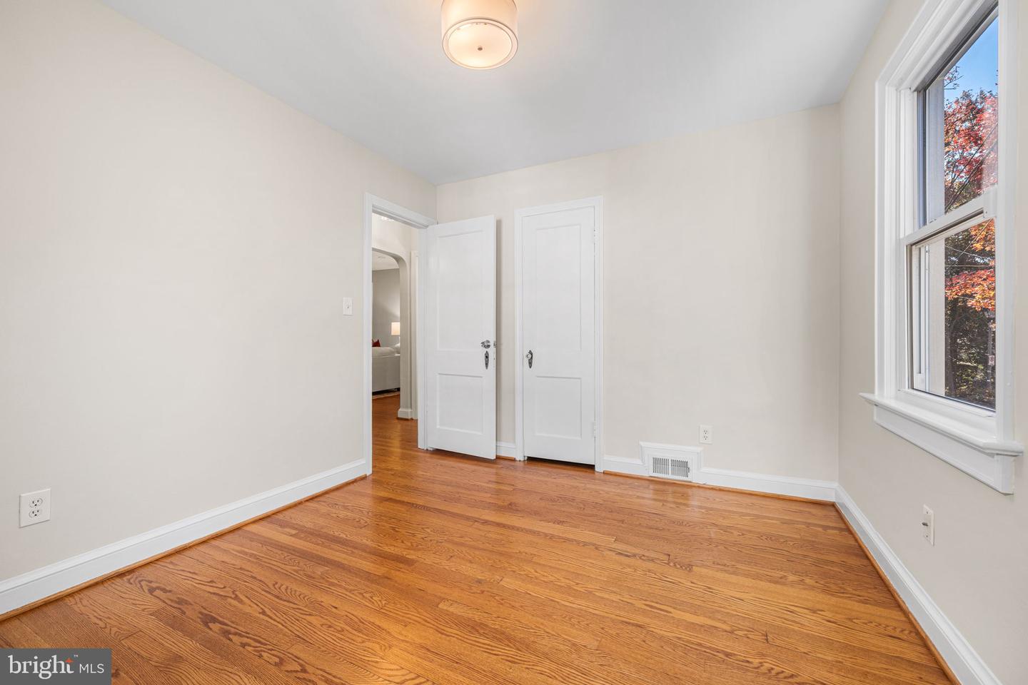 4613 8TH RD S, ARLINGTON, Virginia 22204, 5 Bedrooms Bedrooms, ,3 BathroomsBathrooms,Residential,For sale,4613 8TH RD S,VAAR2065584 MLS # VAAR2065584 4613 8TH RD S, ARLINGTON, Virginia 22204, 5 Bedrooms Bedrooms, ,3 BathroomsBathrooms,Residential,For sale,4613 8TH RD S,VAAR2065584 MLS # VAAR2065584