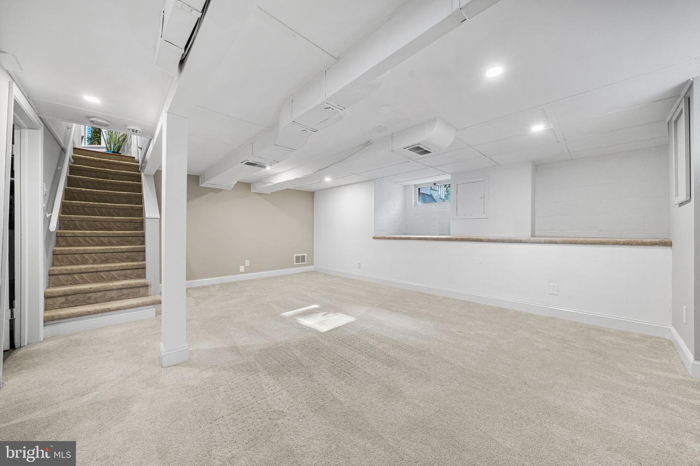 4613 8TH RD S, ARLINGTON, Virginia 22204, 5 Bedrooms Bedrooms, ,3 BathroomsBathrooms,Residential,For sale,4613 8TH RD S,VAAR2065584 MLS # VAAR2065584 4613 8TH RD S, ARLINGTON, Virginia 22204, 5 Bedrooms Bedrooms, ,3 BathroomsBathrooms,Residential,For sale,4613 8TH RD S,VAAR2065584 MLS # VAAR2065584