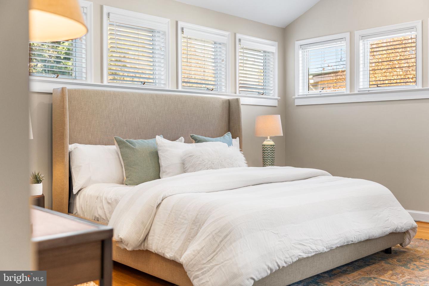 4613 8TH RD S, ARLINGTON, Virginia 22204, 5 Bedrooms Bedrooms, ,3 BathroomsBathrooms,Residential,For sale,4613 8TH RD S,VAAR2065584 MLS # VAAR2065584 4613 8TH RD S, ARLINGTON, Virginia 22204, 5 Bedrooms Bedrooms, ,3 BathroomsBathrooms,Residential,For sale,4613 8TH RD S,VAAR2065584 MLS # VAAR2065584