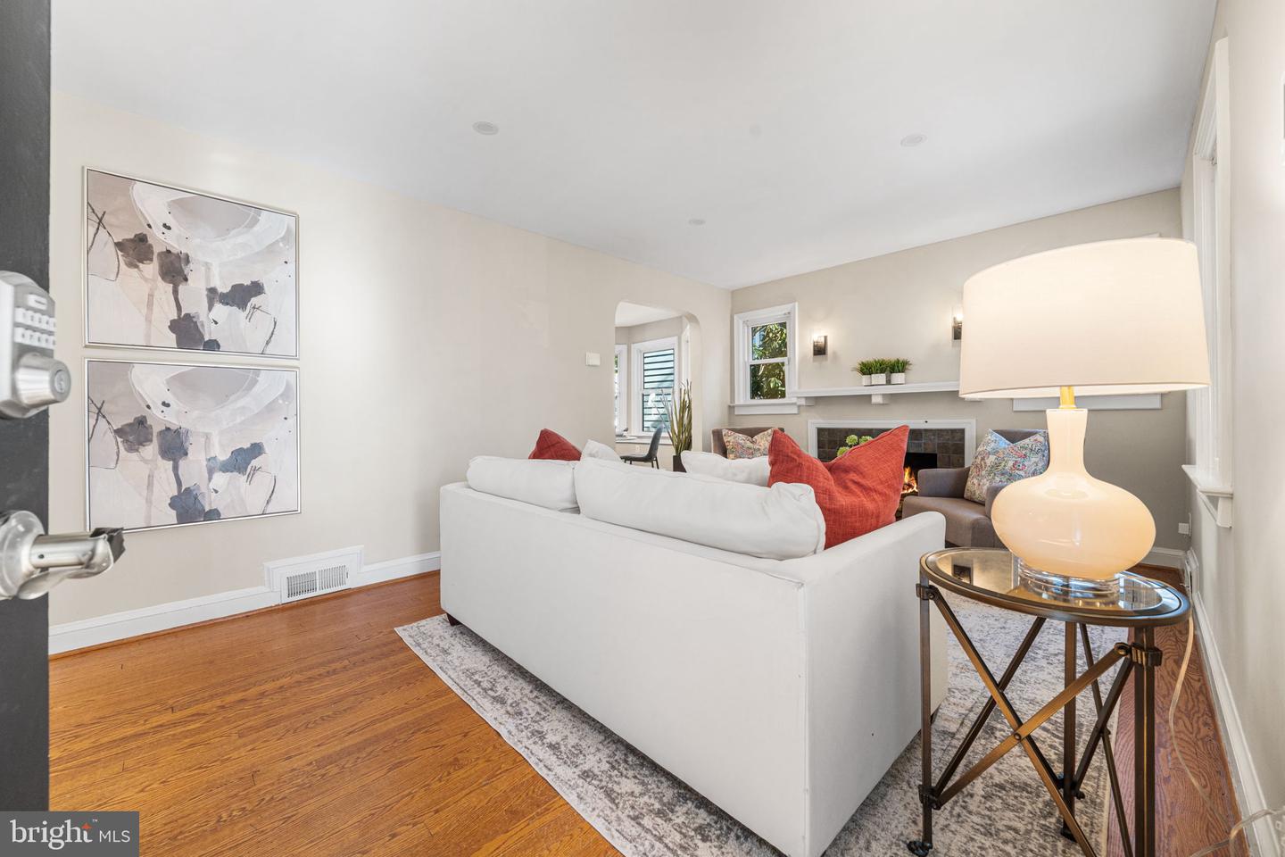 4613 8TH RD S, ARLINGTON, Virginia 22204, 5 Bedrooms Bedrooms, ,3 BathroomsBathrooms,Residential,For sale,4613 8TH RD S,VAAR2065584 MLS # VAAR2065584 4613 8TH RD S, ARLINGTON, Virginia 22204, 5 Bedrooms Bedrooms, ,3 BathroomsBathrooms,Residential,For sale,4613 8TH RD S,VAAR2065584 MLS # VAAR2065584