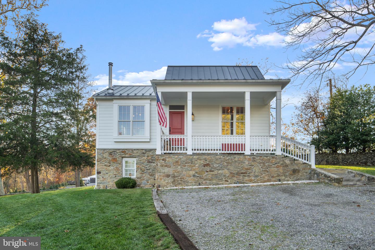 23375 POTTS MILL RD, MIDDLEBURG, Virginia 20117, 2 Bedrooms Bedrooms, ,3 BathroomsBathrooms,Residential,For sale,23375 POTTS MILL RD,VALO2110316 MLS # VALO2110316