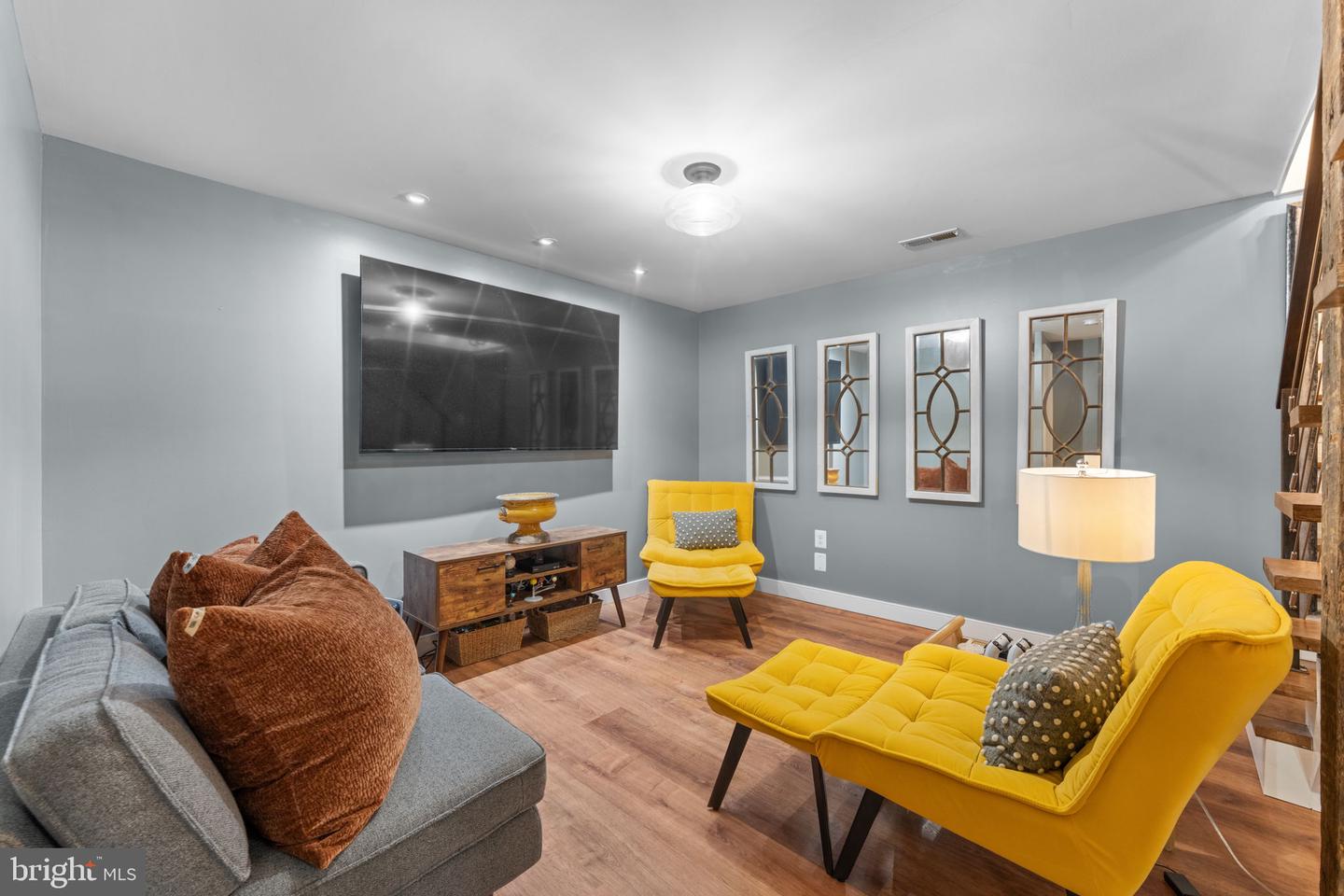 23375 POTTS MILL RD, MIDDLEBURG, Virginia 20117, 2 Bedrooms Bedrooms, ,3 BathroomsBathrooms,Residential,For sale,23375 POTTS MILL RD,VALO2110316 MLS # VALO2110316