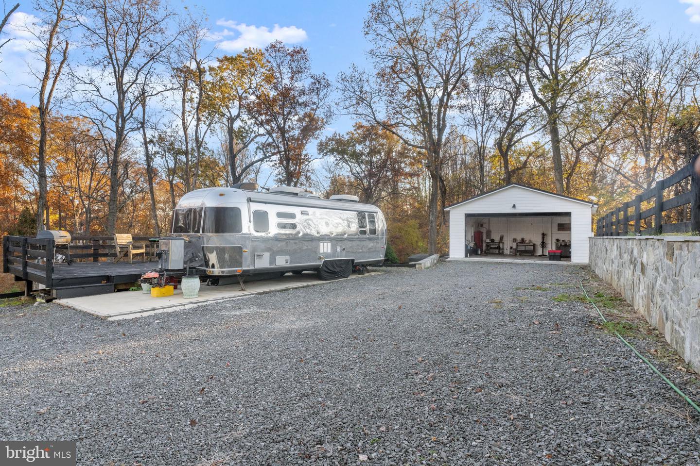 23375 POTTS MILL RD, MIDDLEBURG, Virginia 20117, 2 Bedrooms Bedrooms, ,3 BathroomsBathrooms,Residential,For sale,23375 POTTS MILL RD,VALO2110316 MLS # VALO2110316