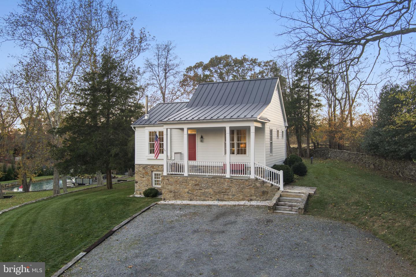 23375 POTTS MILL RD, MIDDLEBURG, Virginia 20117, 2 Bedrooms Bedrooms, ,3 BathroomsBathrooms,Residential,For sale,23375 POTTS MILL RD,VALO2110316 MLS # VALO2110316