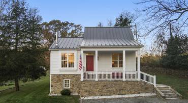 23375 POTTS MILL RD, MIDDLEBURG, Virginia 20117, 2 Bedrooms Bedrooms, ,3 BathroomsBathrooms,Residential,For sale,23375 POTTS MILL RD,VALO2110316 MLS # VALO2110316