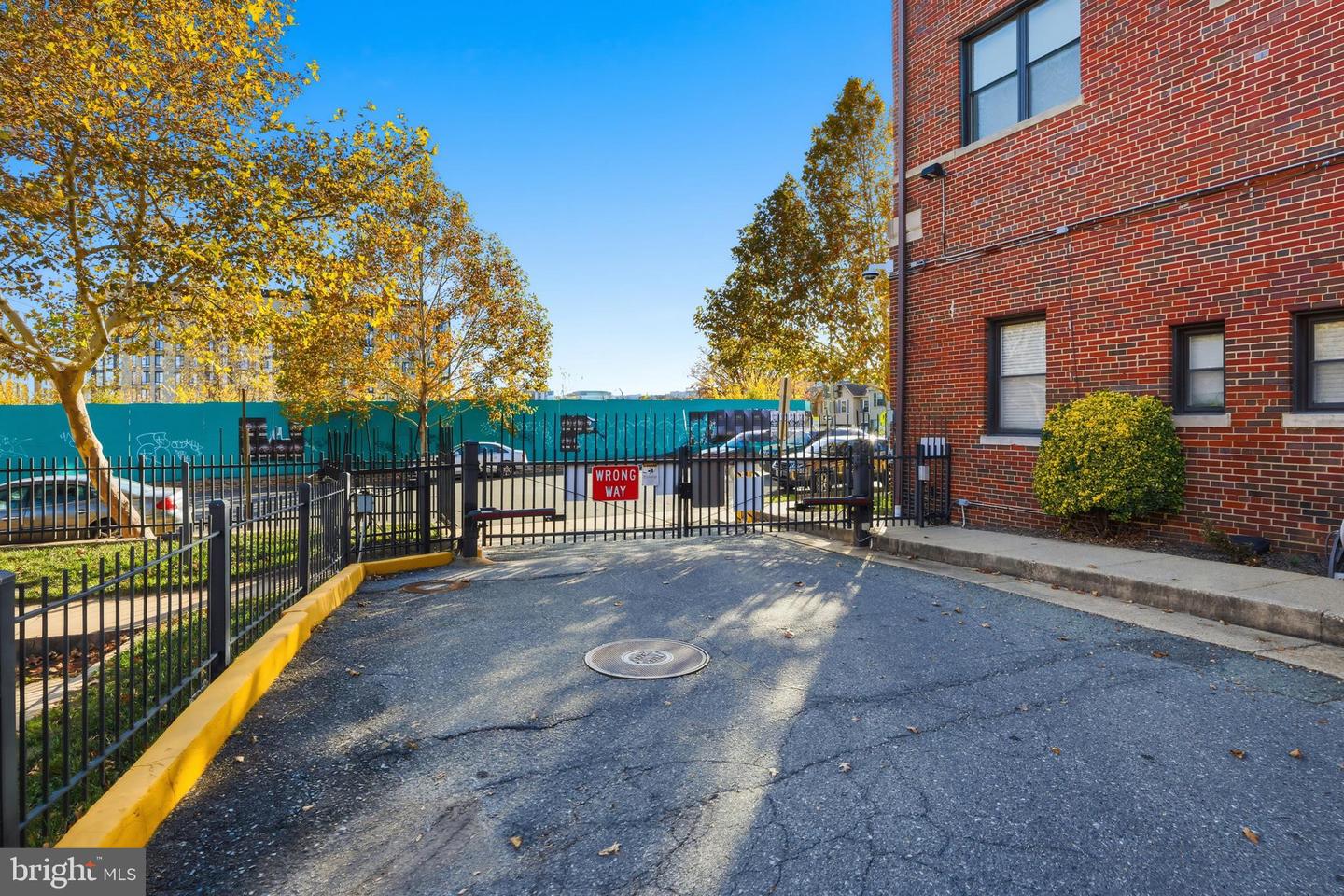 66 NEW YORK AVE NW #403, WASHINGTON, District Of Columbia 20001, 1 Bedroom Bedrooms, 4 Rooms Rooms,1 BathroomBathrooms,Residential,For sale,66 NEW YORK AVE NW #403,DCDC2229940 MLS # DCDC2229940