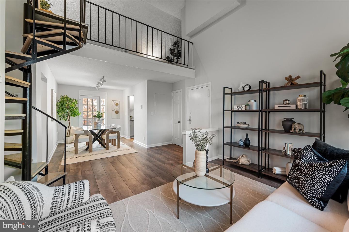 2950 S COLUMBUS ST #C1, ARLINGTON, Virginia 22206, 2 Bedrooms Bedrooms, ,1 BathroomBathrooms,Residential,For sale,2950 S COLUMBUS ST #C1,VAAX2051408 MLS # VAAX2051408