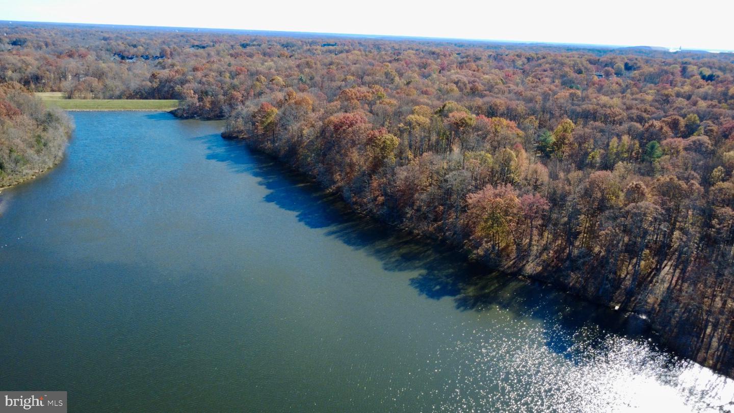 8804 STRAUSE, SPRINGFIELD, Virginia 22153, 3 Bedrooms Bedrooms, 5 Rooms Rooms,2 BathroomsBathrooms,Residential,For sale,8804 STRAUSE,VAFX2277458 MLS # VAFX2277458