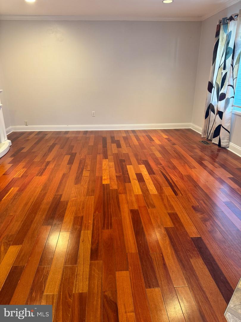 4303 MARKWOOD LN, FAIRFAX, Virginia 22033, 4 Bedrooms Bedrooms, ,2 BathroomsBathrooms,Residential,For sale,4303 MARKWOOD LN,VAFX2277558 MLS # VAFX2277558 4303 MARKWOOD LN, FAIRFAX, Virginia 22033, 4 Bedrooms Bedrooms, ,2 BathroomsBathrooms,Residential,For sale,4303 MARKWOOD LN,VAFX2277558 MLS # VAFX2277558