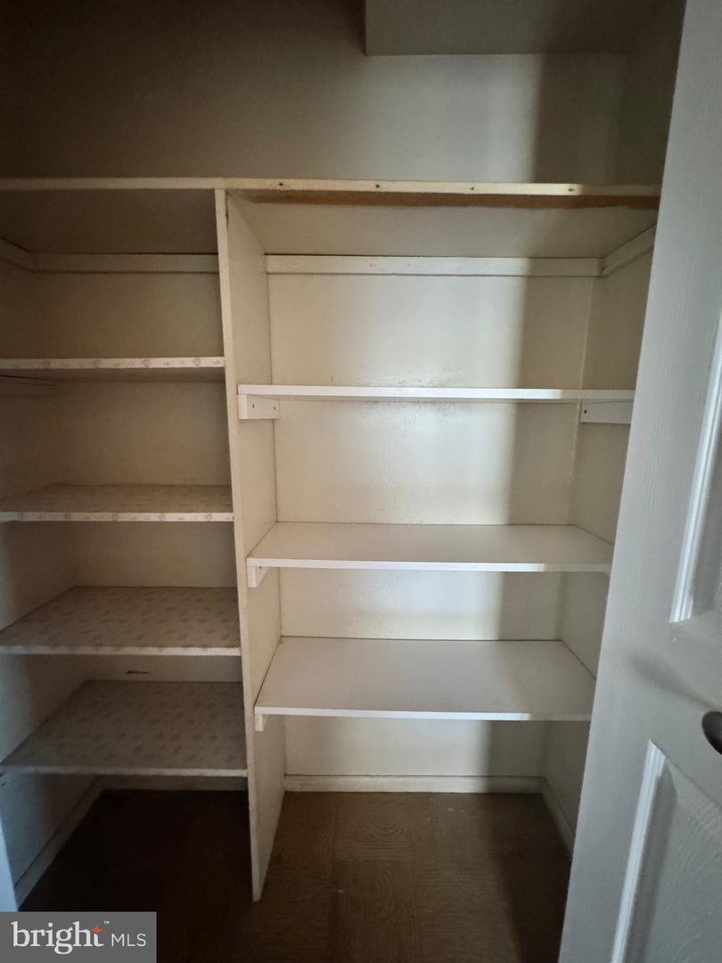 4303 MARKWOOD LN, FAIRFAX, Virginia 22033, 4 Bedrooms Bedrooms, ,2 BathroomsBathrooms,Residential,For sale,4303 MARKWOOD LN,VAFX2277558 MLS # VAFX2277558 4303 MARKWOOD LN, FAIRFAX, Virginia 22033, 4 Bedrooms Bedrooms, ,2 BathroomsBathrooms,Residential,For sale,4303 MARKWOOD LN,VAFX2277558 MLS # VAFX2277558