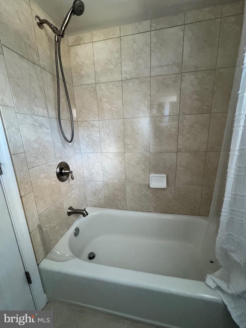 4303 MARKWOOD LN, FAIRFAX, Virginia 22033, 4 Bedrooms Bedrooms, ,2 BathroomsBathrooms,Residential,For sale,4303 MARKWOOD LN,VAFX2277558 MLS # VAFX2277558 4303 MARKWOOD LN, FAIRFAX, Virginia 22033, 4 Bedrooms Bedrooms, ,2 BathroomsBathrooms,Residential,For sale,4303 MARKWOOD LN,VAFX2277558 MLS # VAFX2277558