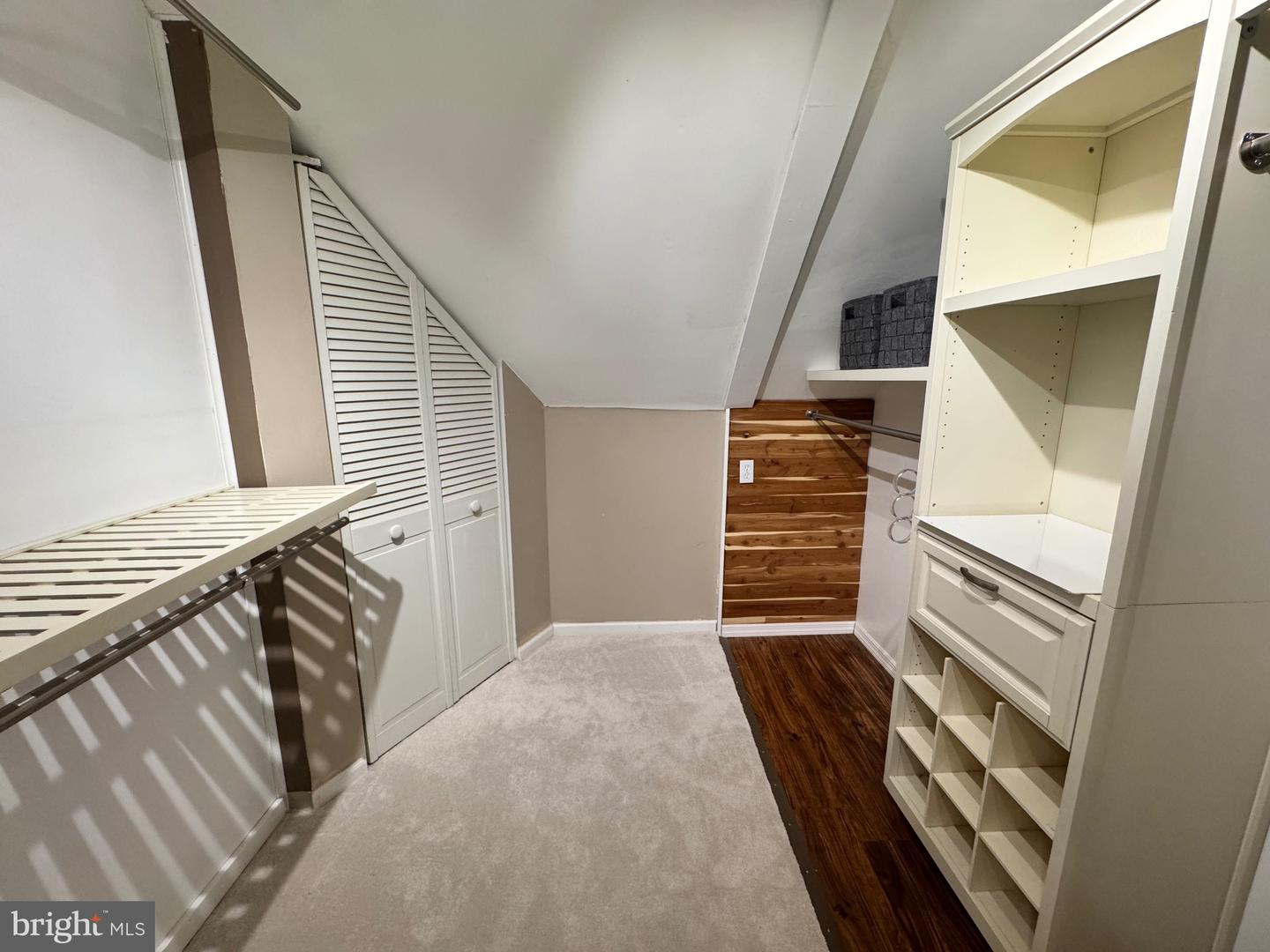 4303 MARKWOOD LN, FAIRFAX, Virginia 22033, 4 Bedrooms Bedrooms, ,2 BathroomsBathrooms,Residential,For sale,4303 MARKWOOD LN,VAFX2277558 MLS # VAFX2277558 4303 MARKWOOD LN, FAIRFAX, Virginia 22033, 4 Bedrooms Bedrooms, ,2 BathroomsBathrooms,Residential,For sale,4303 MARKWOOD LN,VAFX2277558 MLS # VAFX2277558