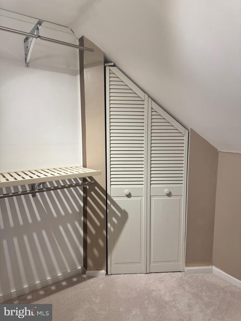 4303 MARKWOOD LN, FAIRFAX, Virginia 22033, 4 Bedrooms Bedrooms, ,2 BathroomsBathrooms,Residential,For sale,4303 MARKWOOD LN,VAFX2277558 MLS # VAFX2277558 4303 MARKWOOD LN, FAIRFAX, Virginia 22033, 4 Bedrooms Bedrooms, ,2 BathroomsBathrooms,Residential,For sale,4303 MARKWOOD LN,VAFX2277558 MLS # VAFX2277558