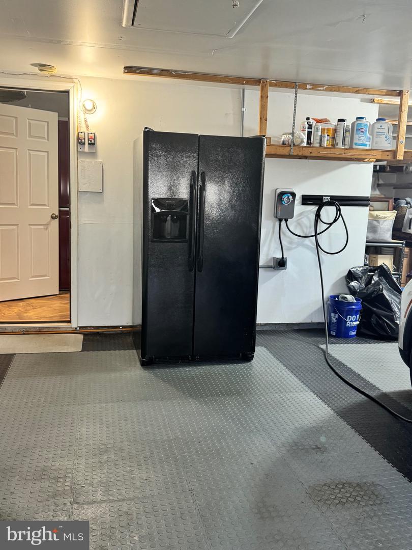 4303 MARKWOOD LN, FAIRFAX, Virginia 22033, 4 Bedrooms Bedrooms, ,2 BathroomsBathrooms,Residential,For sale,4303 MARKWOOD LN,VAFX2277558 MLS # VAFX2277558 4303 MARKWOOD LN, FAIRFAX, Virginia 22033, 4 Bedrooms Bedrooms, ,2 BathroomsBathrooms,Residential,For sale,4303 MARKWOOD LN,VAFX2277558 MLS # VAFX2277558