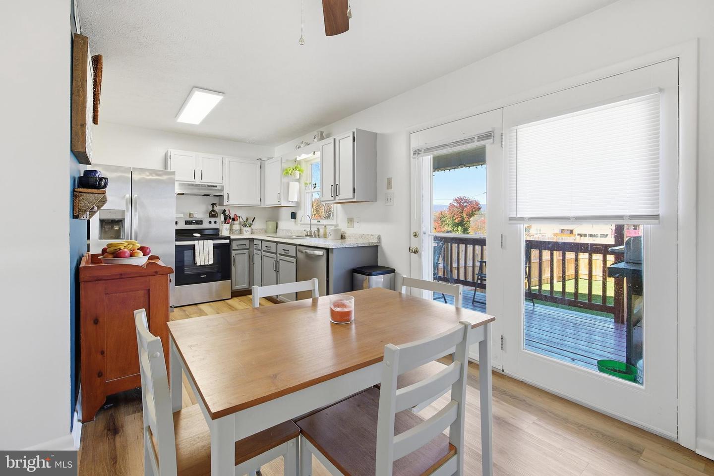 163 E RESERVOIR RD, WOODSTOCK, Virginia 22664, 2 Bedrooms Bedrooms, ,1 BathroomBathrooms,Residential,For sale,163 E RESERVOIR RD,VASH2012924 MLS # VASH2012924