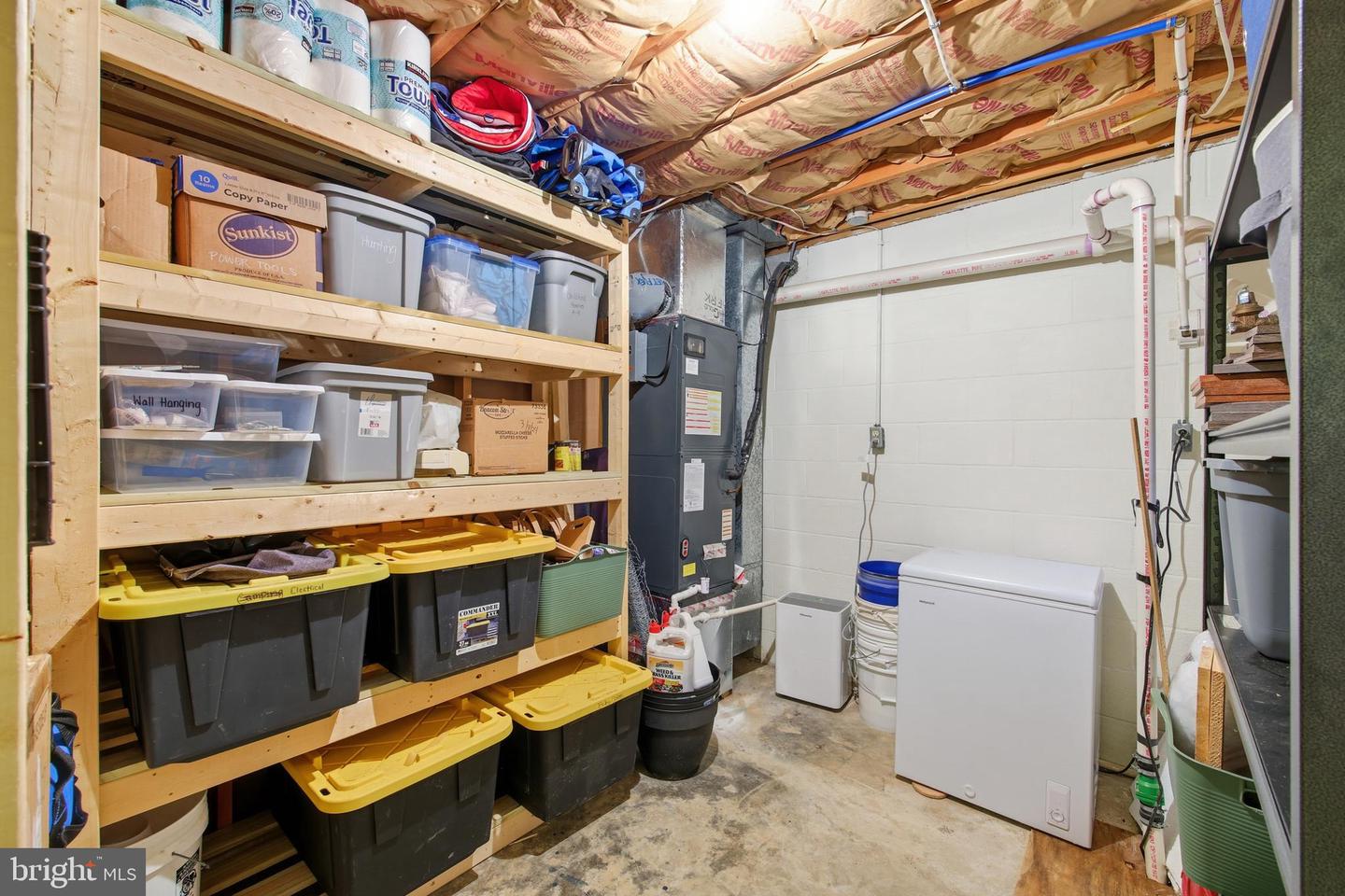 163 E RESERVOIR RD, WOODSTOCK, Virginia 22664, 2 Bedrooms Bedrooms, ,1 BathroomBathrooms,Residential,For sale,163 E RESERVOIR RD,VASH2012924 MLS # VASH2012924