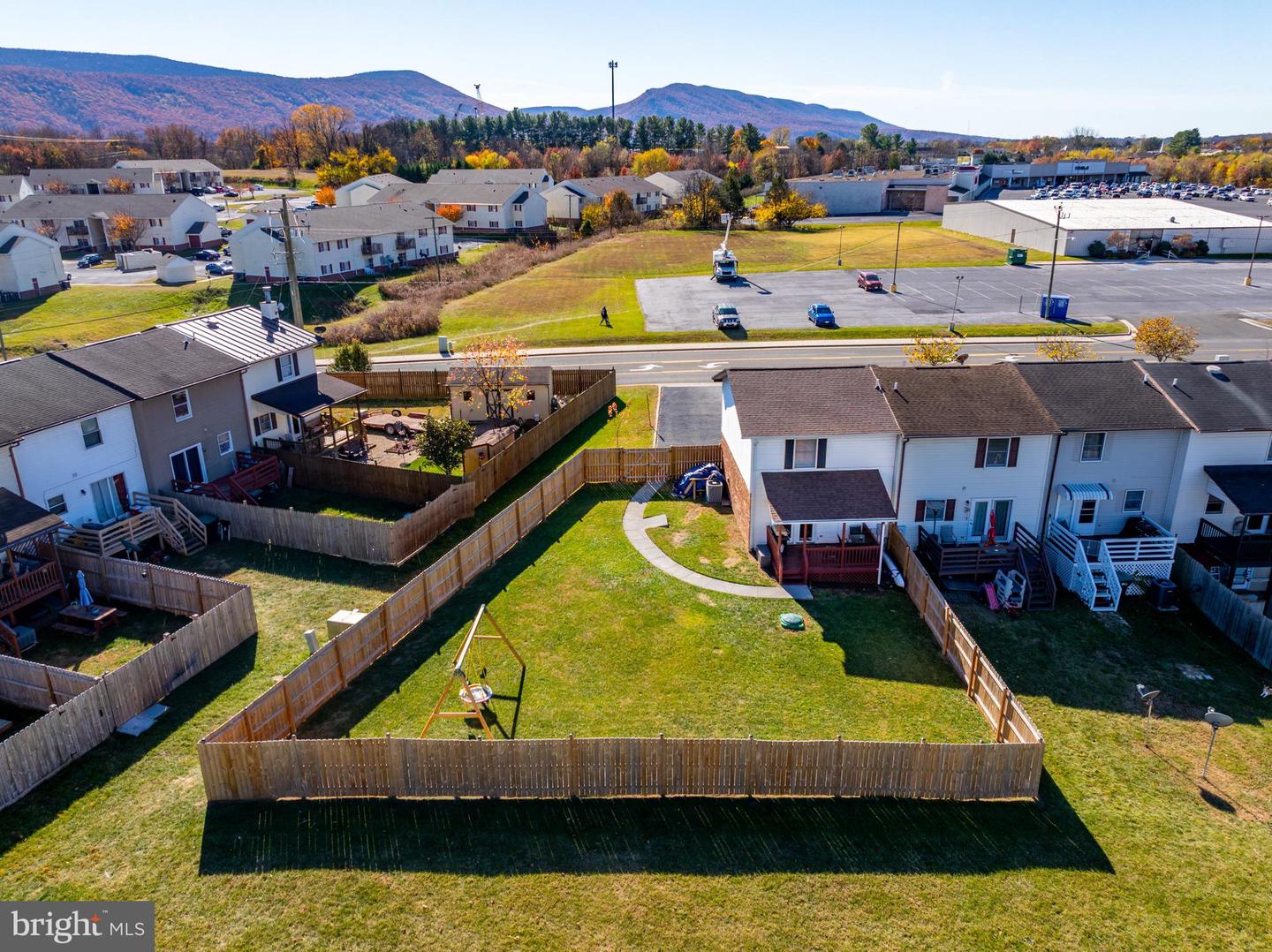 163 E RESERVOIR RD, WOODSTOCK, Virginia 22664, 2 Bedrooms Bedrooms, ,1 BathroomBathrooms,Residential,For sale,163 E RESERVOIR RD,VASH2012924 MLS # VASH2012924