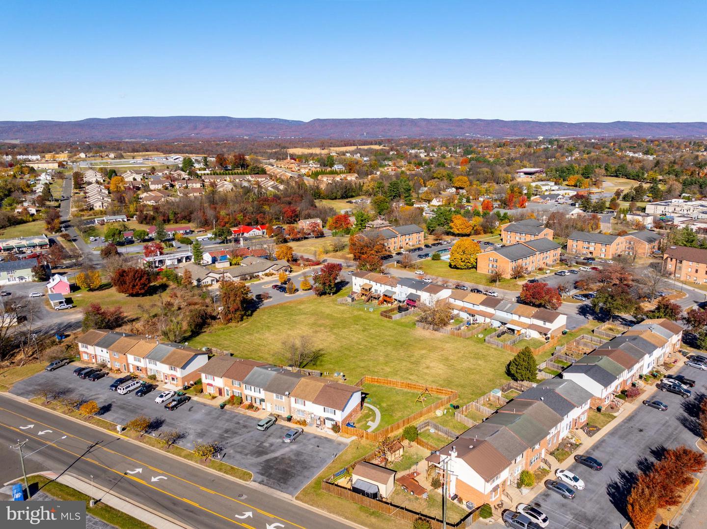 163 E RESERVOIR RD, WOODSTOCK, Virginia 22664, 2 Bedrooms Bedrooms, ,1 BathroomBathrooms,Residential,For sale,163 E RESERVOIR RD,VASH2012924 MLS # VASH2012924