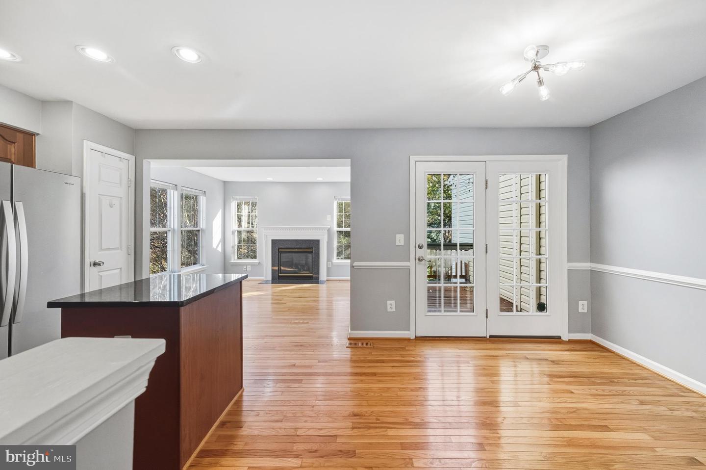 134 SHIRLEY SQ SE, LEESBURG, Virginia 20175, 3 Bedrooms Bedrooms, ,3 BathroomsBathrooms,Residential,For sale,134 SHIRLEY SQ SE,VALO2110484 MLS # VALO2110484