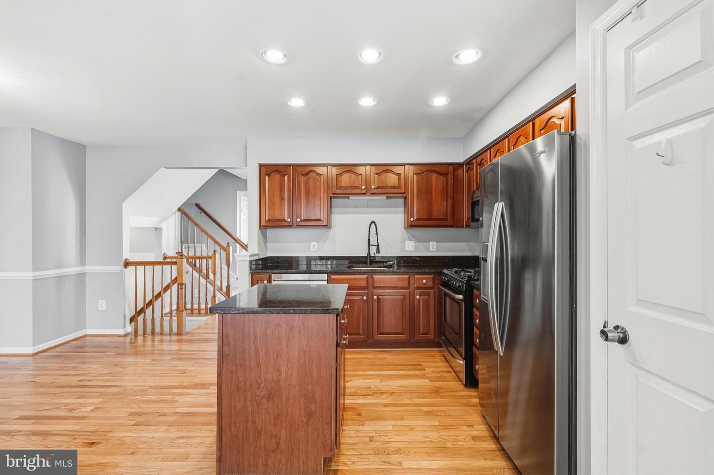 134 SHIRLEY SQ SE, LEESBURG, Virginia 20175, 3 Bedrooms Bedrooms, ,3 BathroomsBathrooms,Residential,For sale,134 SHIRLEY SQ SE,VALO2110484 MLS # VALO2110484