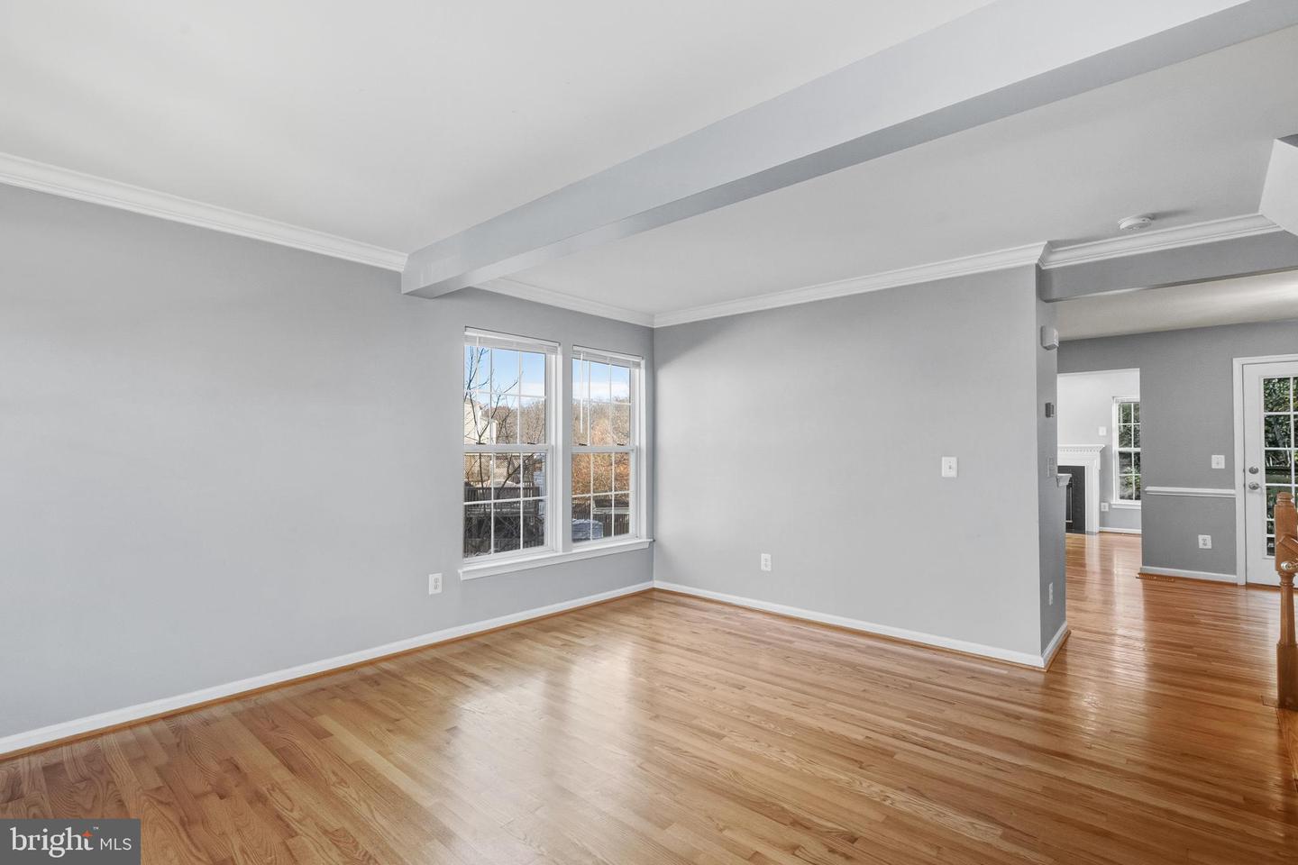 134 SHIRLEY SQ SE, LEESBURG, Virginia 20175, 3 Bedrooms Bedrooms, ,3 BathroomsBathrooms,Residential,For sale,134 SHIRLEY SQ SE,VALO2110484 MLS # VALO2110484