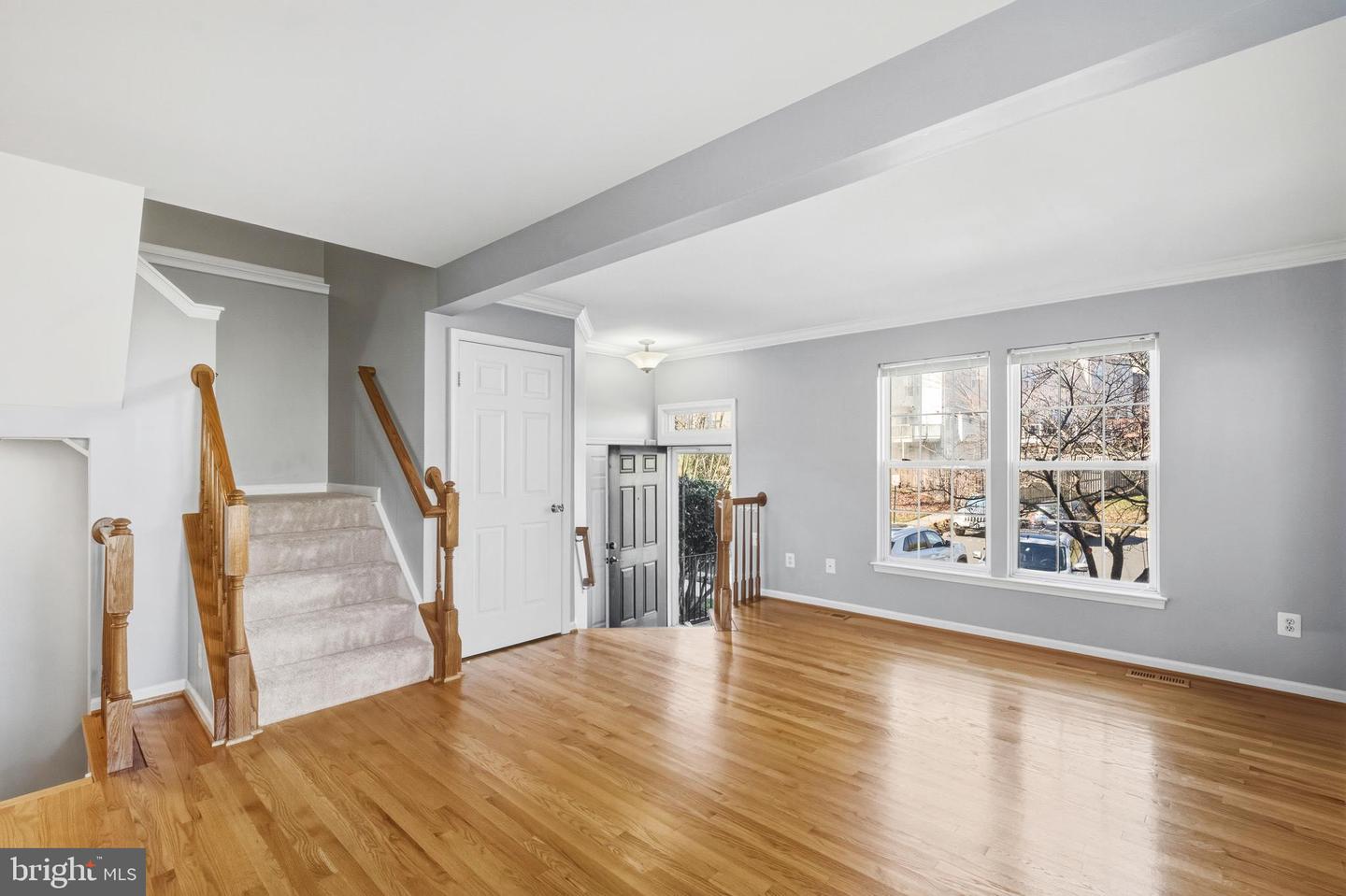 134 SHIRLEY SQ SE, LEESBURG, Virginia 20175, 3 Bedrooms Bedrooms, ,3 BathroomsBathrooms,Residential,For sale,134 SHIRLEY SQ SE,VALO2110484 MLS # VALO2110484