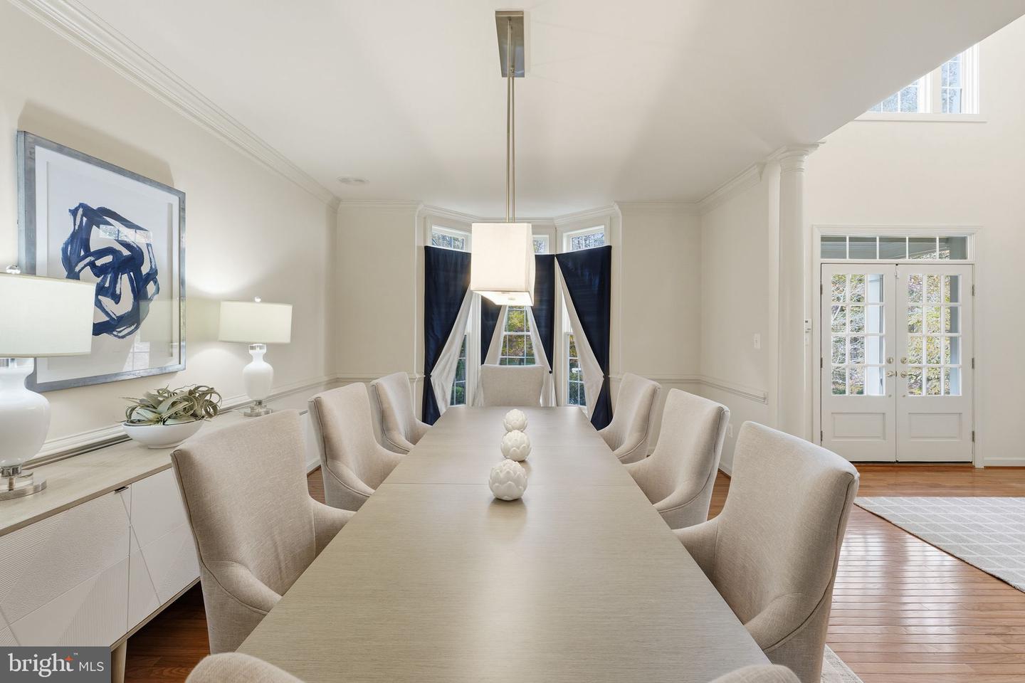 9712 THORN BUSH DR, FAIRFAX STATION, Virginia 22039, 5 Bedrooms Bedrooms, ,4 BathroomsBathrooms,Residential,For sale,9712 THORN BUSH DR,VAFX2277632 MLS # VAFX2277632