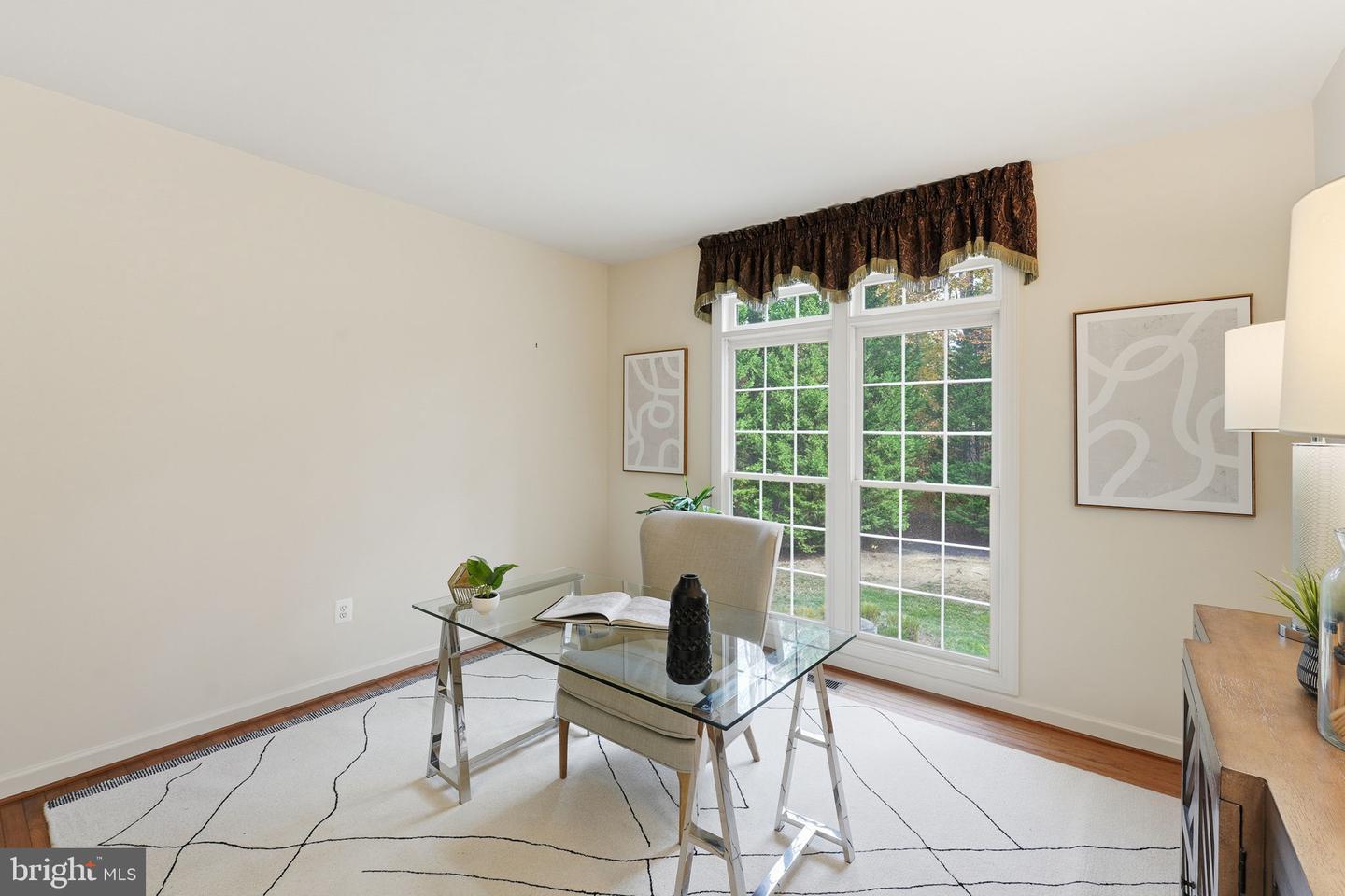 9712 THORN BUSH DR, FAIRFAX STATION, Virginia 22039, 5 Bedrooms Bedrooms, ,4 BathroomsBathrooms,Residential,For sale,9712 THORN BUSH DR,VAFX2277632 MLS # VAFX2277632