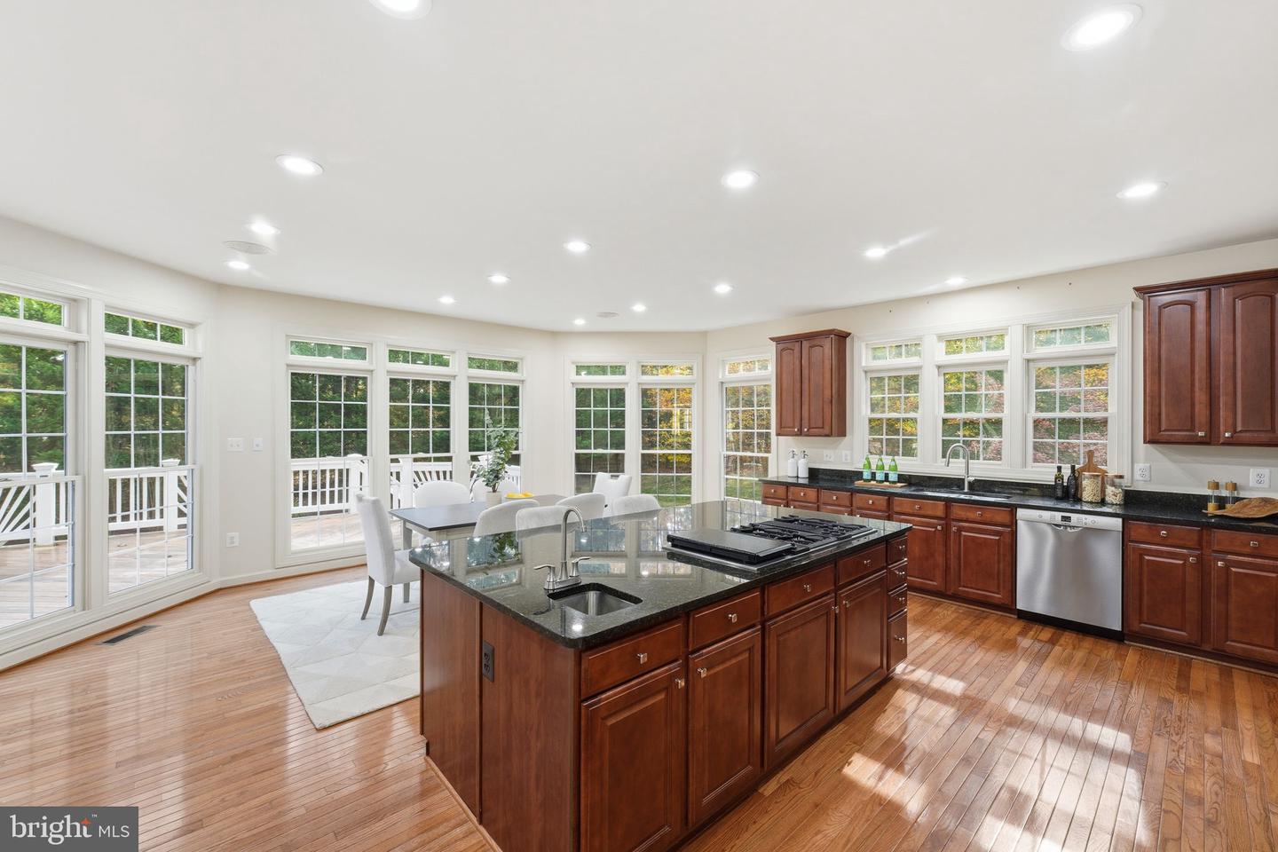 9712 THORN BUSH DR, FAIRFAX STATION, Virginia 22039, 5 Bedrooms Bedrooms, ,4 BathroomsBathrooms,Residential,For sale,9712 THORN BUSH DR,VAFX2277632 MLS # VAFX2277632