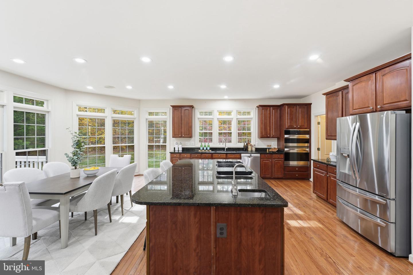 9712 THORN BUSH DR, FAIRFAX STATION, Virginia 22039, 5 Bedrooms Bedrooms, ,4 BathroomsBathrooms,Residential,For sale,9712 THORN BUSH DR,VAFX2277632 MLS # VAFX2277632