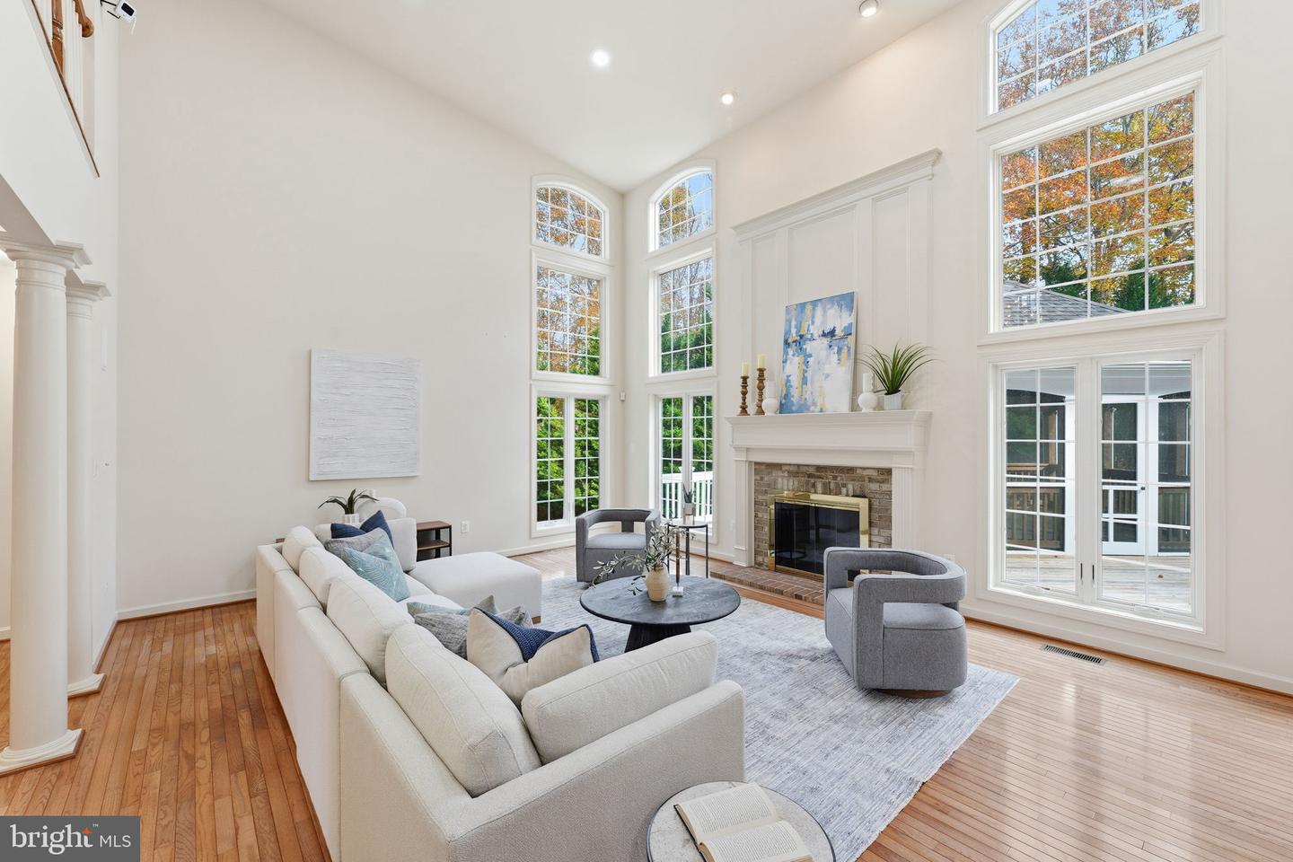 9712 THORN BUSH DR, FAIRFAX STATION, Virginia 22039, 5 Bedrooms Bedrooms, ,4 BathroomsBathrooms,Residential,For sale,9712 THORN BUSH DR,VAFX2277632 MLS # VAFX2277632