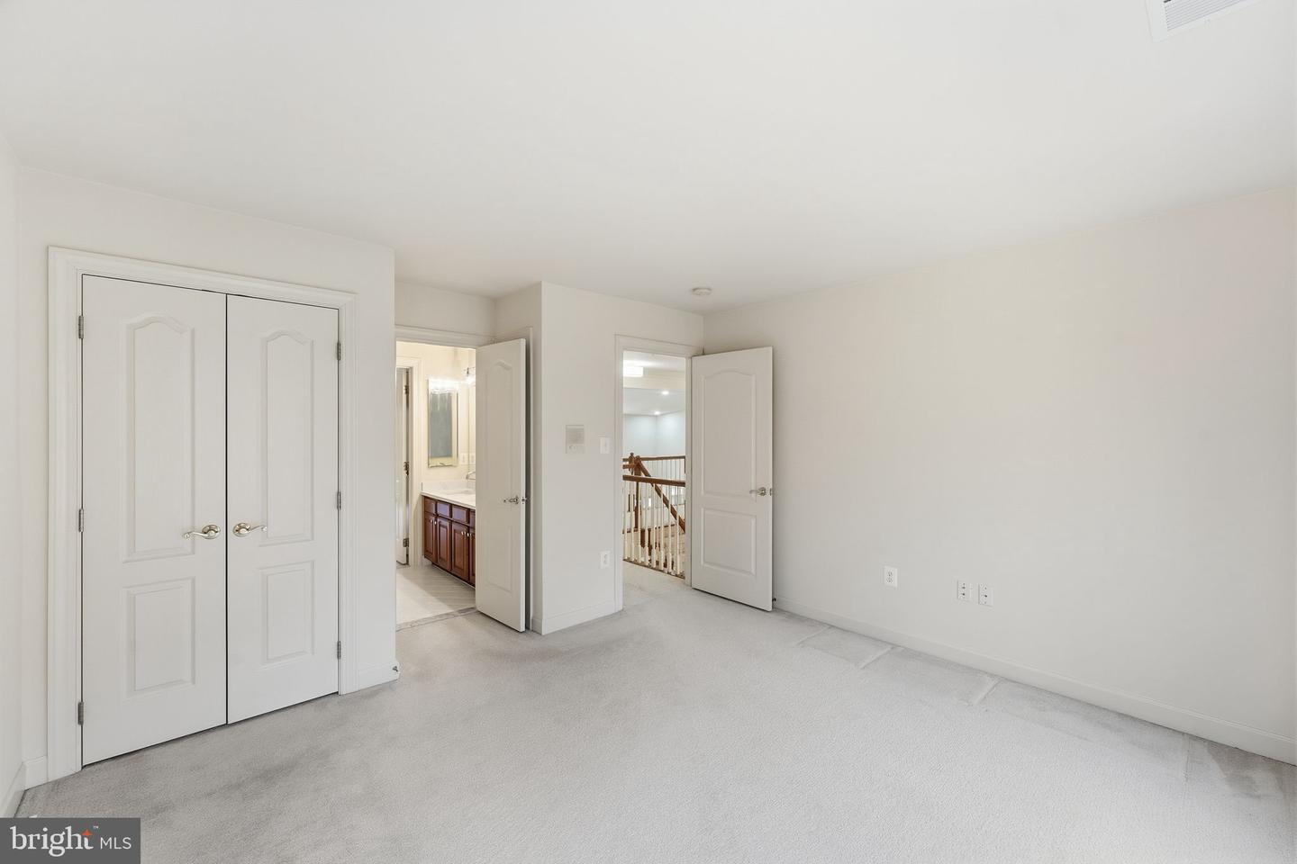 9712 THORN BUSH DR, FAIRFAX STATION, Virginia 22039, 5 Bedrooms Bedrooms, ,4 BathroomsBathrooms,Residential,For sale,9712 THORN BUSH DR,VAFX2277632 MLS # VAFX2277632