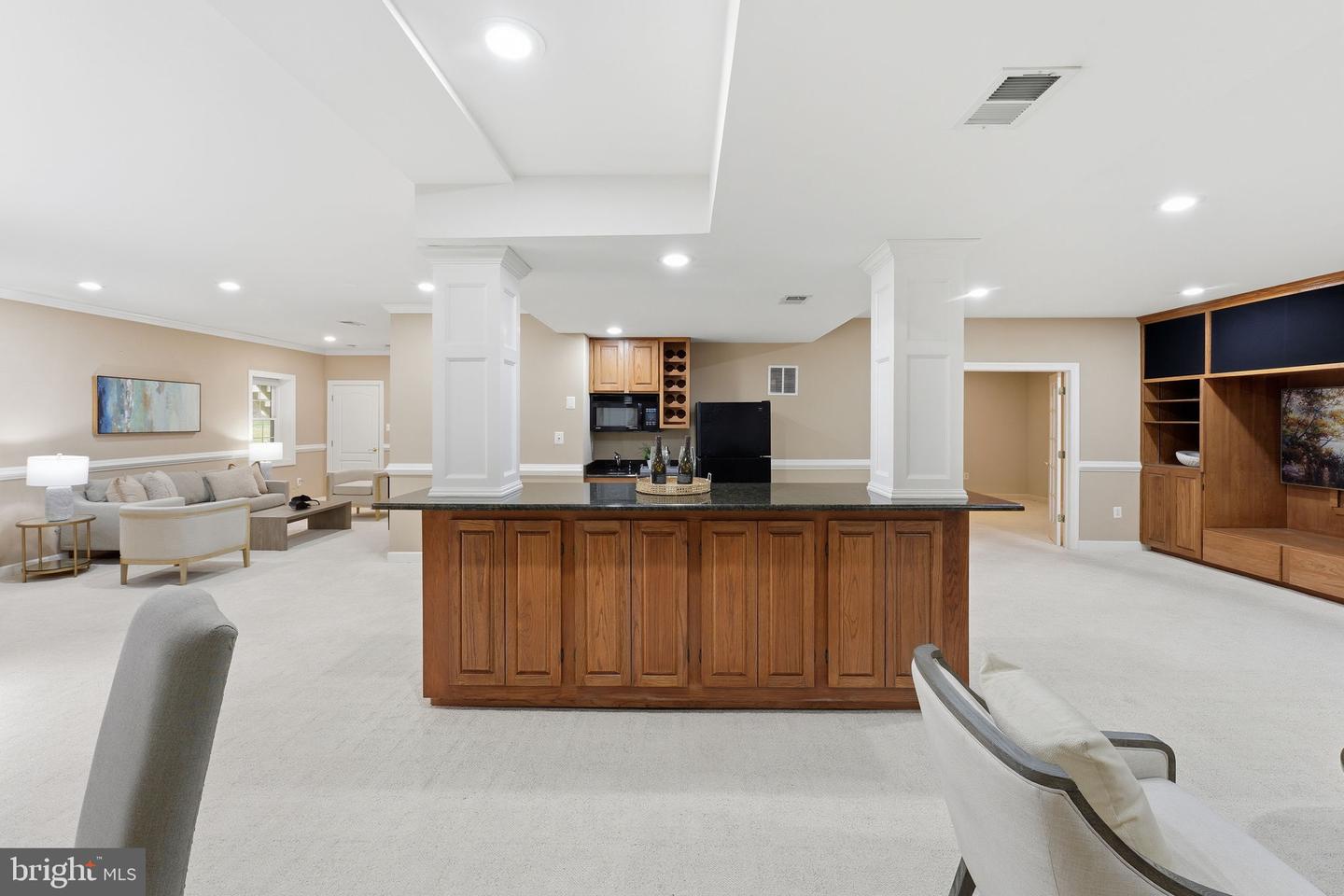 9712 THORN BUSH DR, FAIRFAX STATION, Virginia 22039, 5 Bedrooms Bedrooms, ,4 BathroomsBathrooms,Residential,For sale,9712 THORN BUSH DR,VAFX2277632 MLS # VAFX2277632