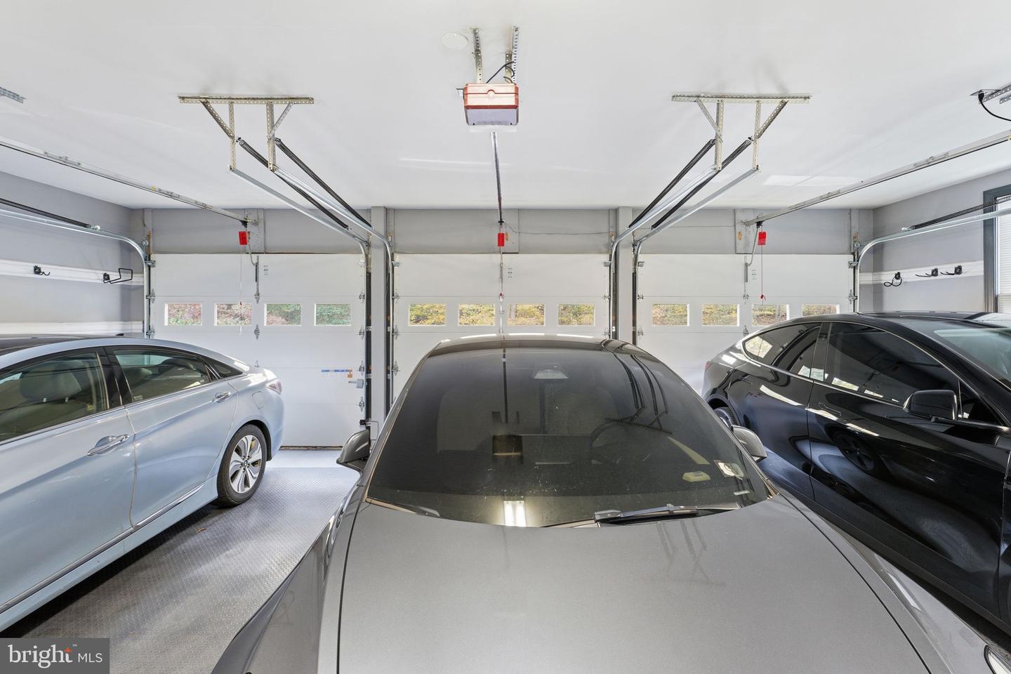 9712 THORN BUSH DR, FAIRFAX STATION, Virginia 22039, 5 Bedrooms Bedrooms, ,4 BathroomsBathrooms,Residential,For sale,9712 THORN BUSH DR,VAFX2277632 MLS # VAFX2277632