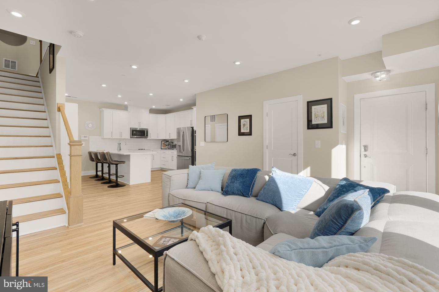 1704 BANDIT LOOP, RESTON, Virginia 20190, 3 Bedrooms Bedrooms, ,2 BathroomsBathrooms,Residential,For sale,1704 BANDIT LOOP,VAFX2277774 MLS # VAFX2277774