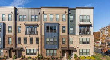 1704 BANDIT LOOP, RESTON, Virginia 20190, 3 Bedrooms Bedrooms, ,2 BathroomsBathrooms,Residential,For sale,1704 BANDIT LOOP,VAFX2277774 MLS # VAFX2277774