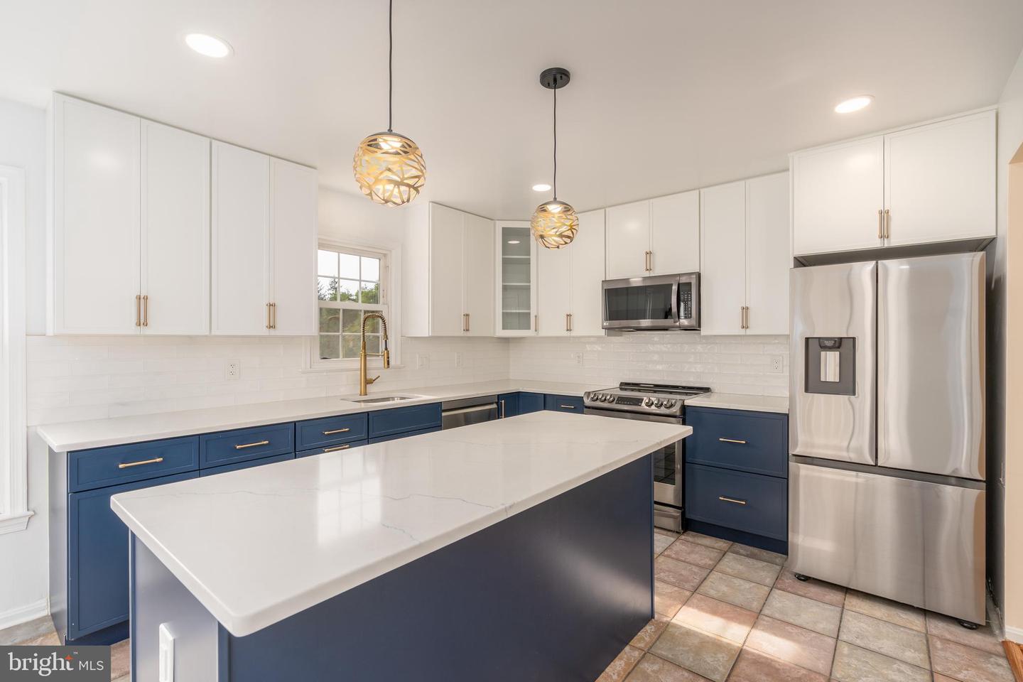 8010 MERRY OAKS LN, VIENNA, Virginia 22182, 3 Bedrooms Bedrooms, ,2 BathroomsBathrooms,Residential,For sale,8010 MERRY OAKS LN,VAFX2277796 MLS # VAFX2277796