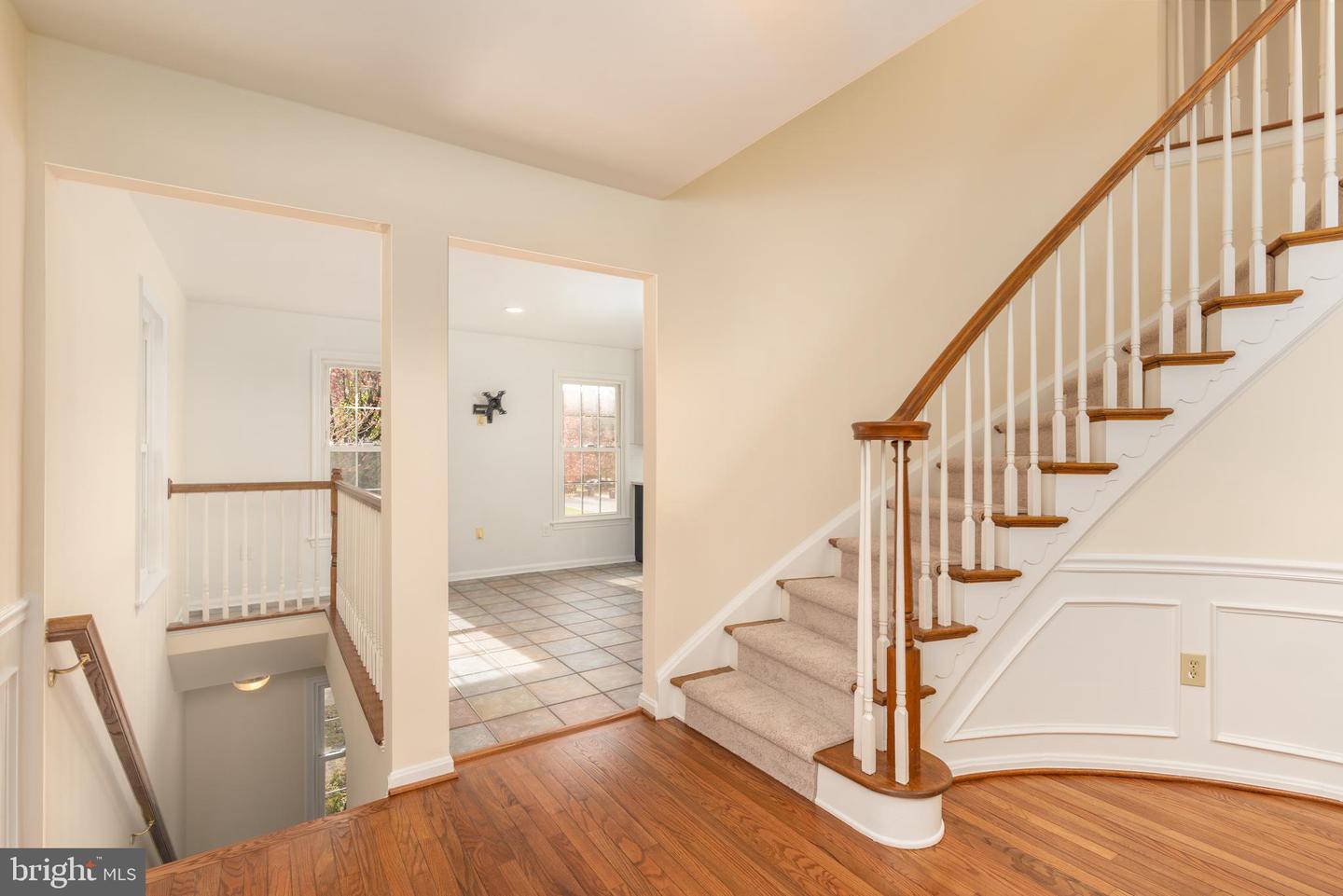 8010 MERRY OAKS LN, VIENNA, Virginia 22182, 3 Bedrooms Bedrooms, ,2 BathroomsBathrooms,Residential,For sale,8010 MERRY OAKS LN,VAFX2277796 MLS # VAFX2277796