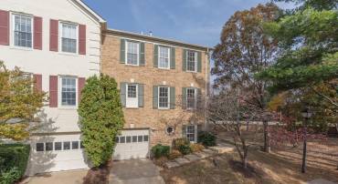 8010 MERRY OAKS LN, VIENNA, Virginia 22182, 3 Bedrooms Bedrooms, ,2 BathroomsBathrooms,Residential,For sale,8010 MERRY OAKS LN,VAFX2277796 MLS # VAFX2277796