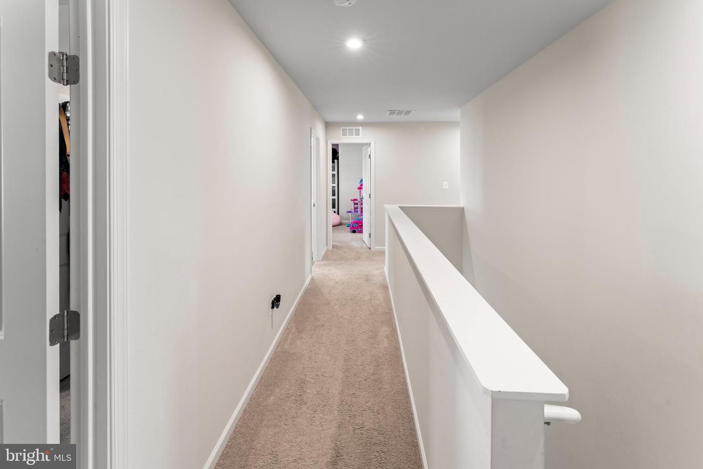 600 CARTWELL DR, STAFFORD, Virginia 22554, 5 Bedrooms Bedrooms, ,2 BathroomsBathrooms,Residential,For sale,600 CARTWELL DR,VAST2044030 MLS # VAST2044030 600 CARTWELL DR, STAFFORD, Virginia 22554, 5 Bedrooms Bedrooms, ,2 BathroomsBathrooms,Residential,For sale,600 CARTWELL DR,VAST2044030 MLS # VAST2044030