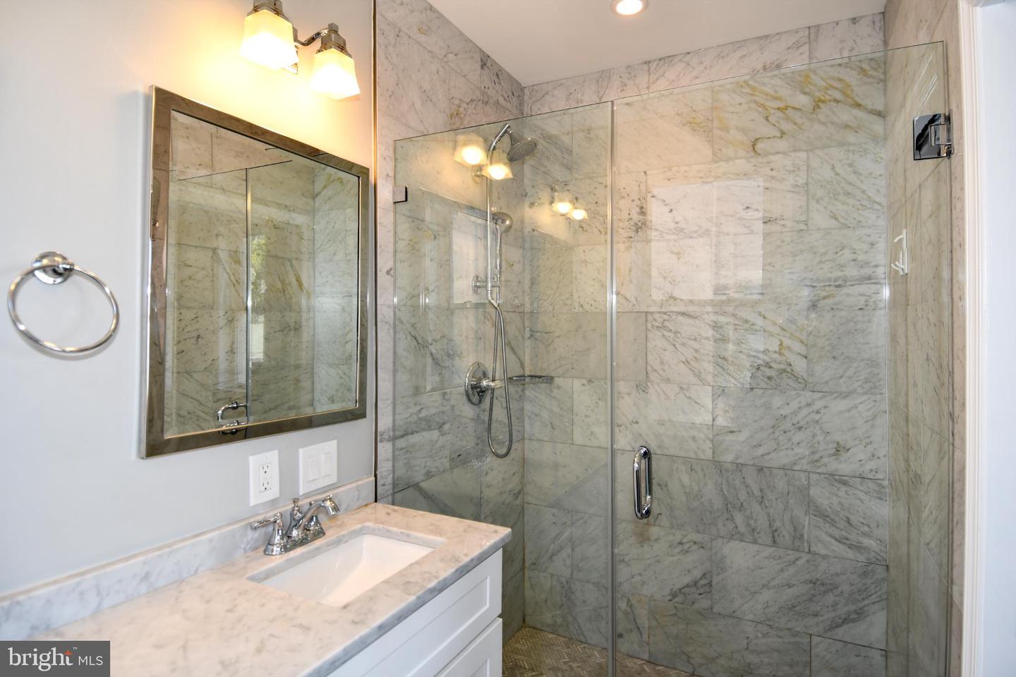 730 ROXBORO PL NW, WASHINGTON, District Of Columbia 20011, 3 Bedrooms Bedrooms, 6 Rooms Rooms,3 BathroomsBathrooms,Residential,For sale,730 ROXBORO PL NW,DCDC2230888 MLS # DCDC2230888