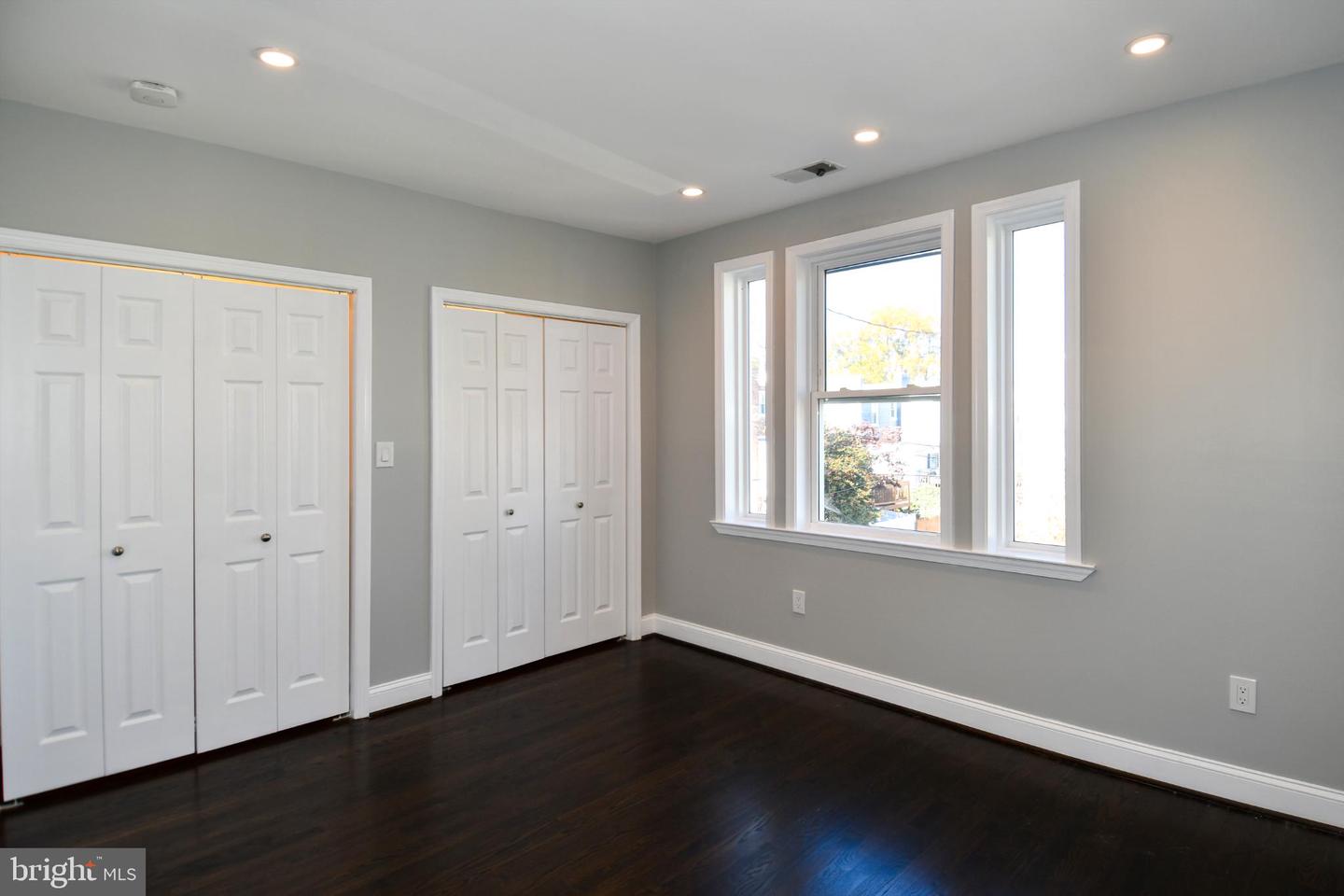 730 ROXBORO PL NW, WASHINGTON, District Of Columbia 20011, 3 Bedrooms Bedrooms, 6 Rooms Rooms,3 BathroomsBathrooms,Residential,For sale,730 ROXBORO PL NW,DCDC2230888 MLS # DCDC2230888