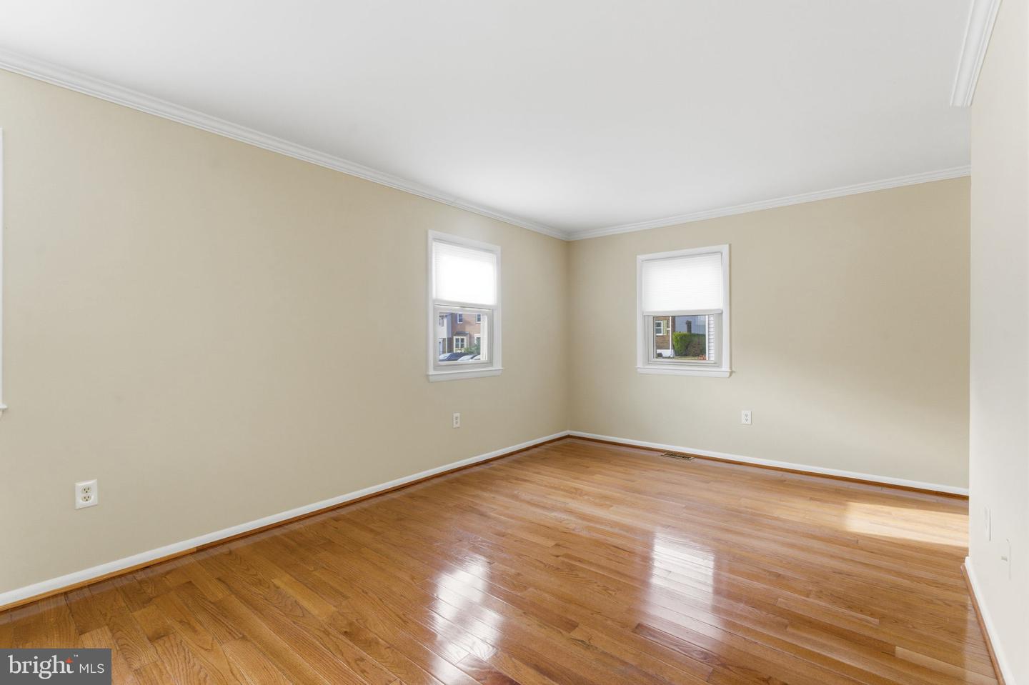 3033 WHITE BIRCH CT, FAIRFAX, Virginia 22031, 3 Bedrooms Bedrooms, ,3 BathroomsBathrooms,Residential,For sale,3033 WHITE BIRCH CT,VAFX2278320 MLS # VAFX2278320