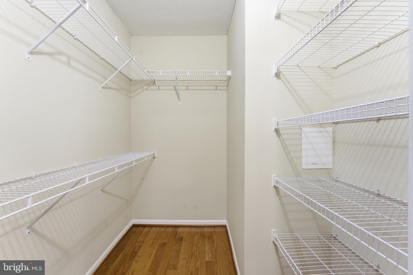 3033 WHITE BIRCH CT, FAIRFAX, Virginia 22031, 3 Bedrooms Bedrooms, ,3 BathroomsBathrooms,Residential,For sale,3033 WHITE BIRCH CT,VAFX2278320 MLS # VAFX2278320