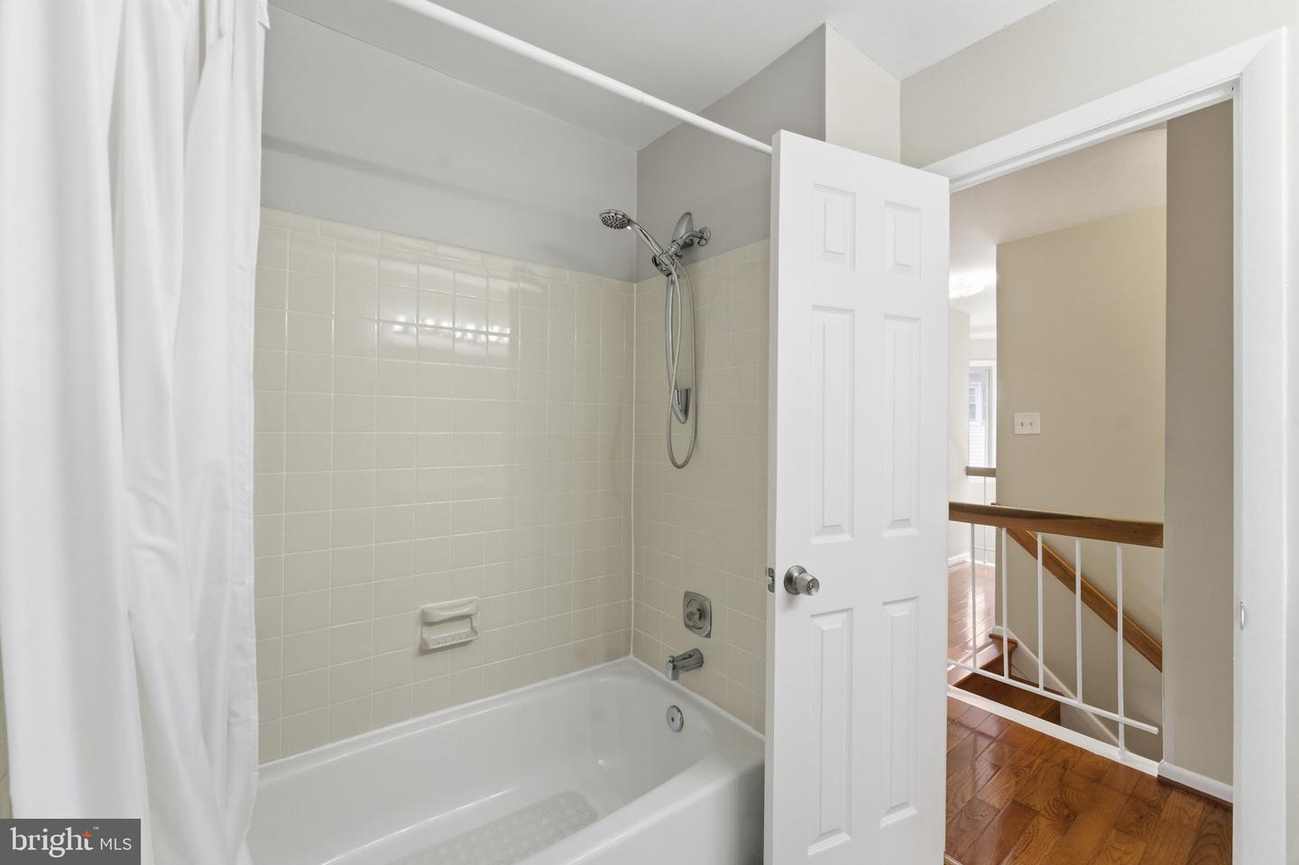 3033 WHITE BIRCH CT, FAIRFAX, Virginia 22031, 3 Bedrooms Bedrooms, ,3 BathroomsBathrooms,Residential,For sale,3033 WHITE BIRCH CT,VAFX2278320 MLS # VAFX2278320