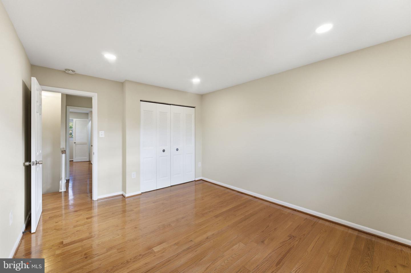 3033 WHITE BIRCH CT, FAIRFAX, Virginia 22031, 3 Bedrooms Bedrooms, ,3 BathroomsBathrooms,Residential,For sale,3033 WHITE BIRCH CT,VAFX2278320 MLS # VAFX2278320